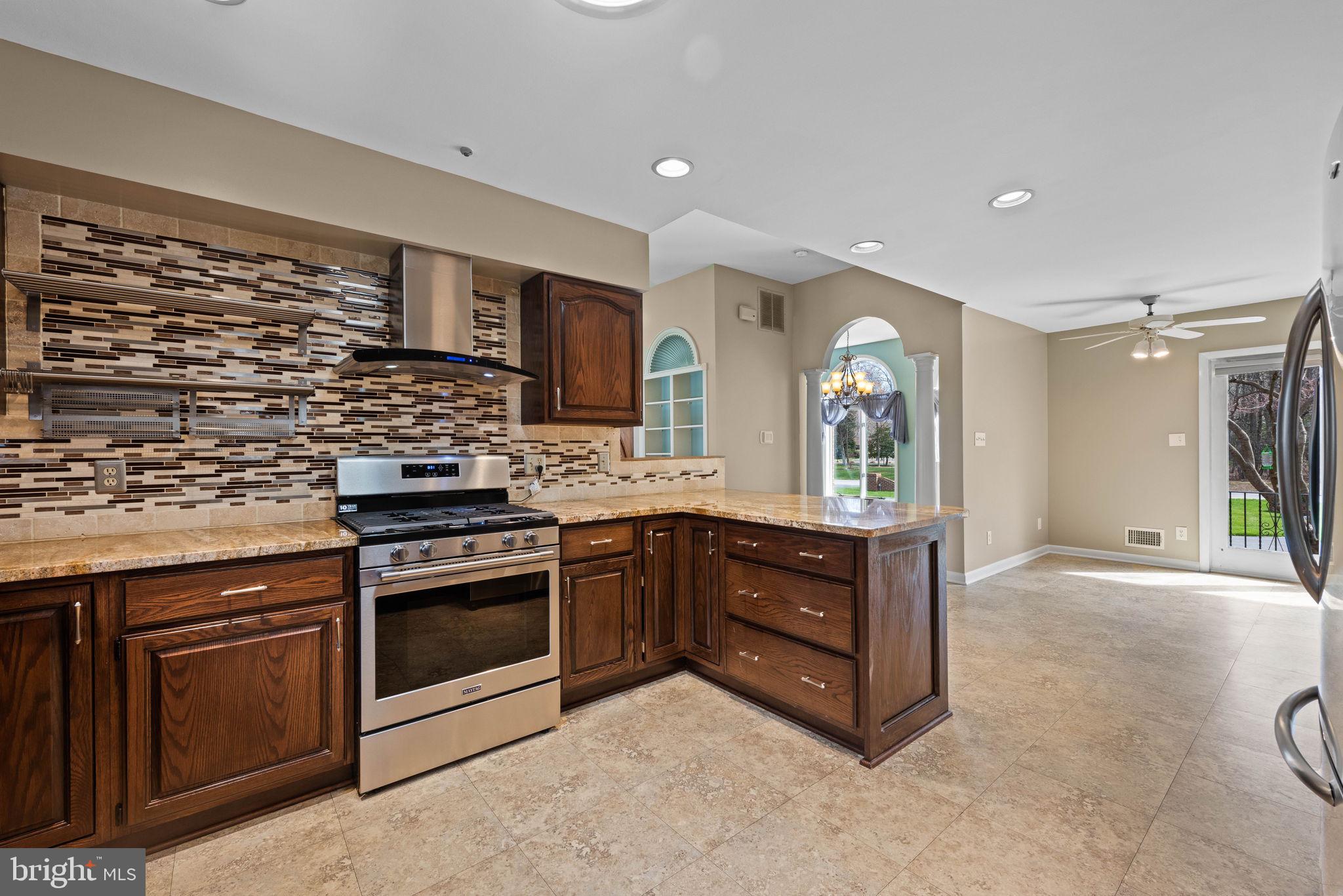 LOCUST GROVE ESTATES - Residential