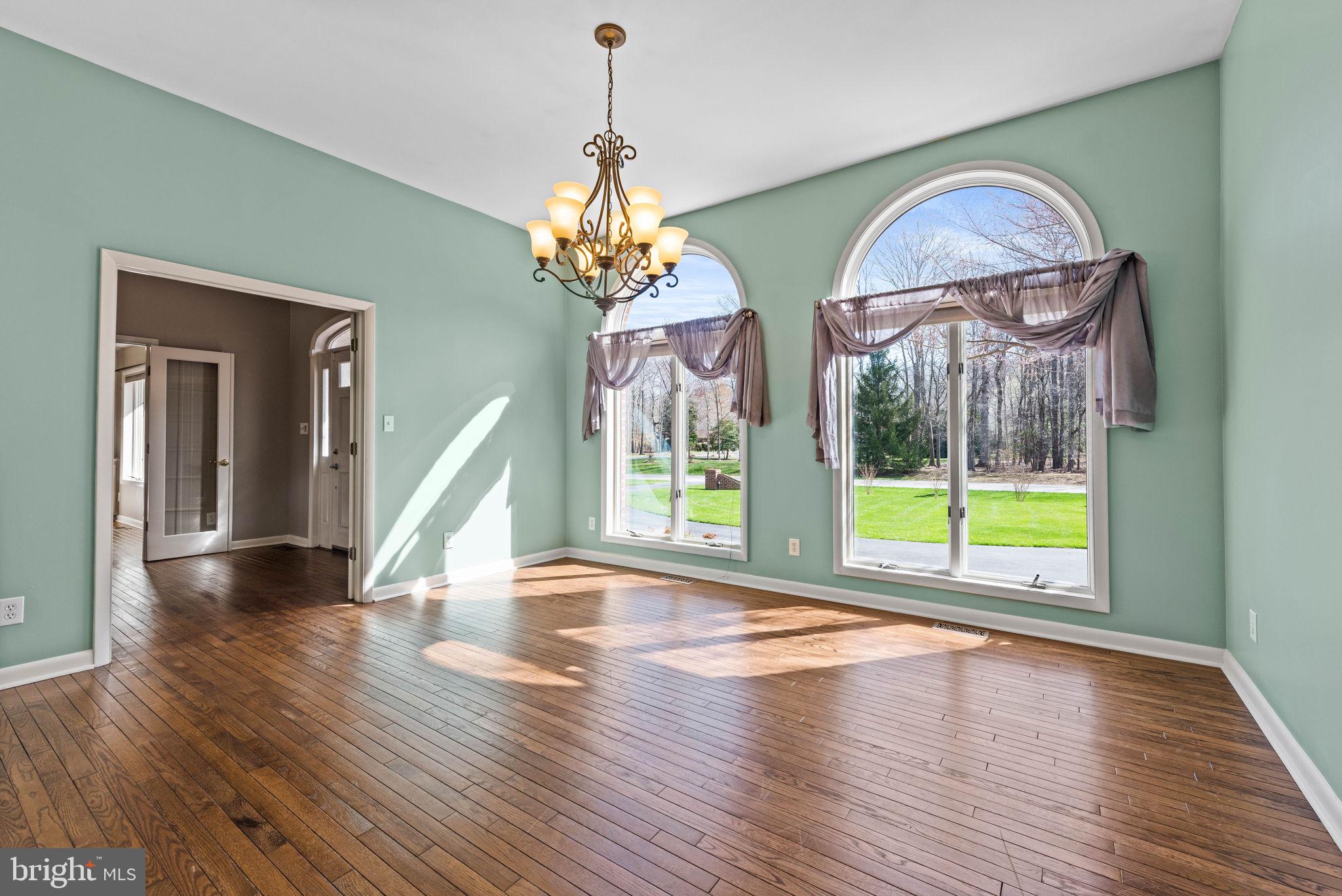 LOCUST GROVE ESTATES - Residential