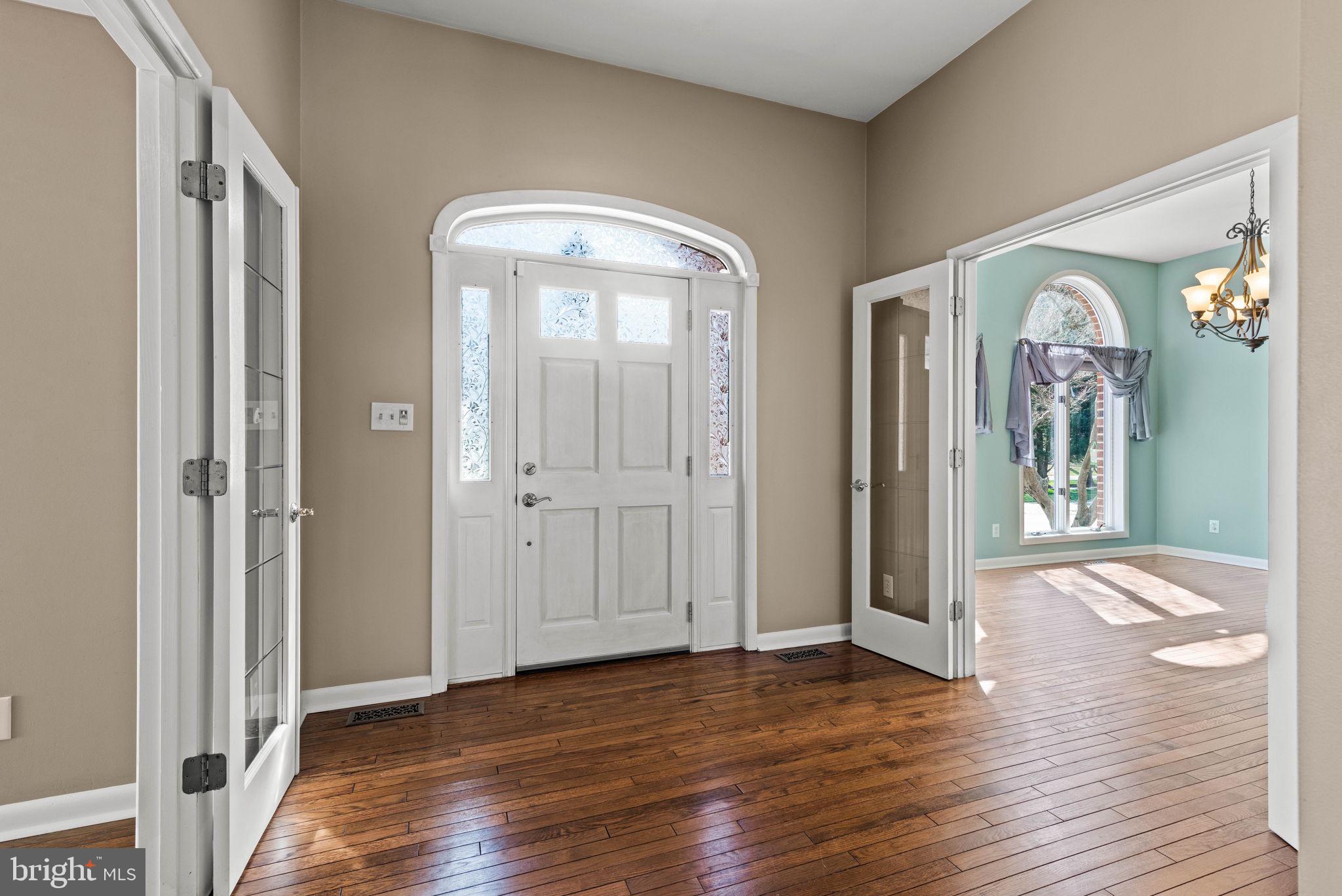 LOCUST GROVE ESTATES - Residential