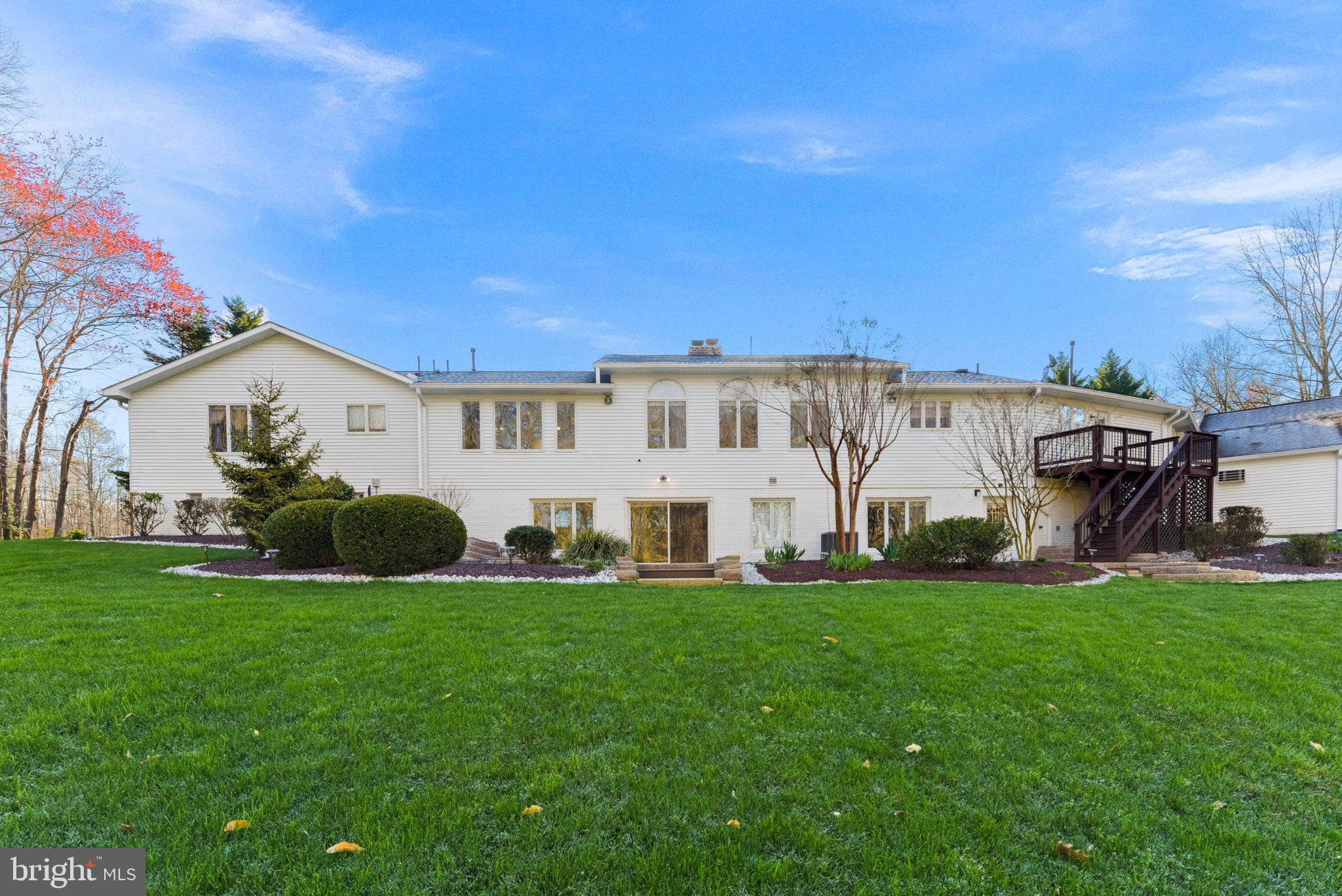 LOCUST GROVE ESTATES - Residential