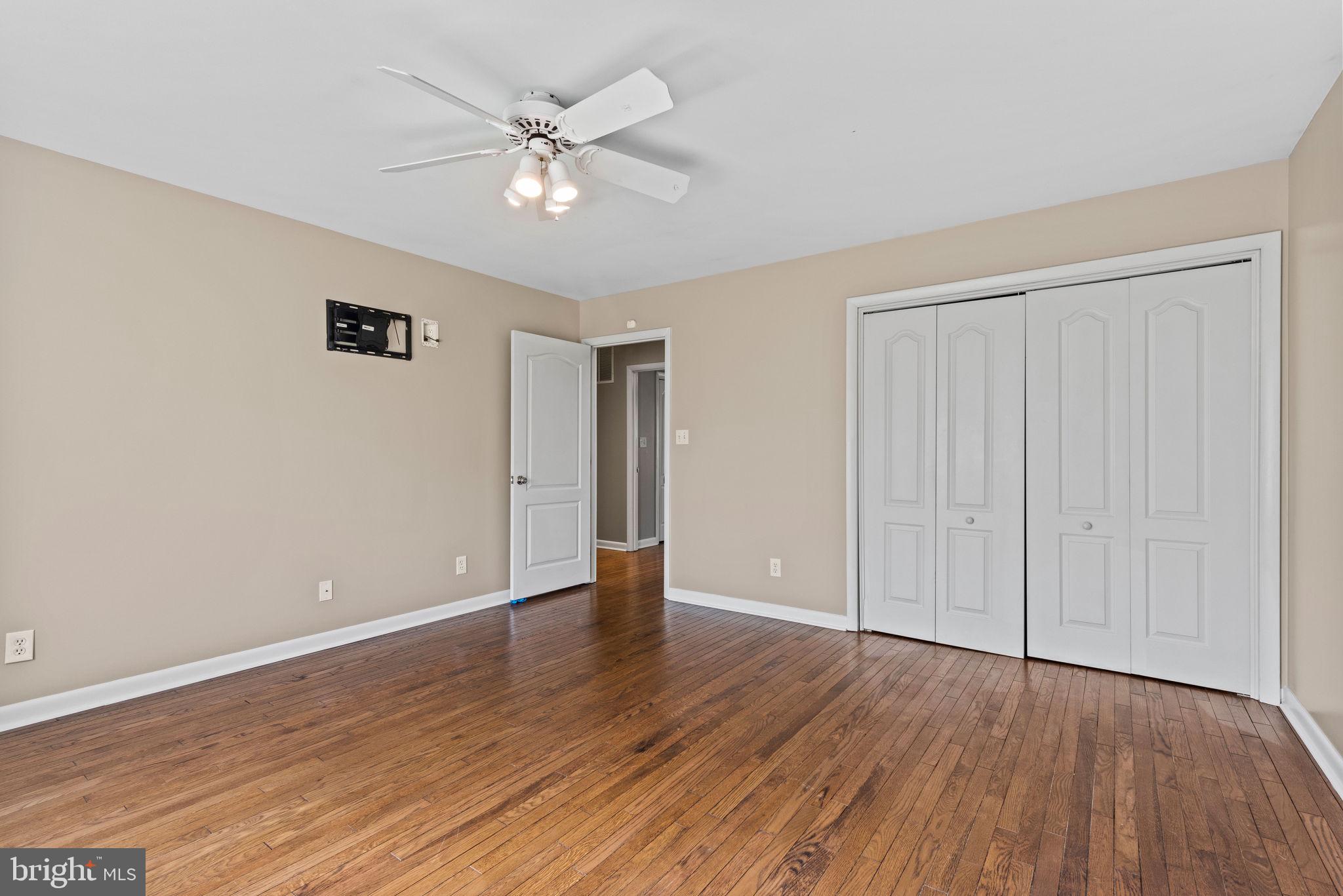 LOCUST GROVE ESTATES - Residential