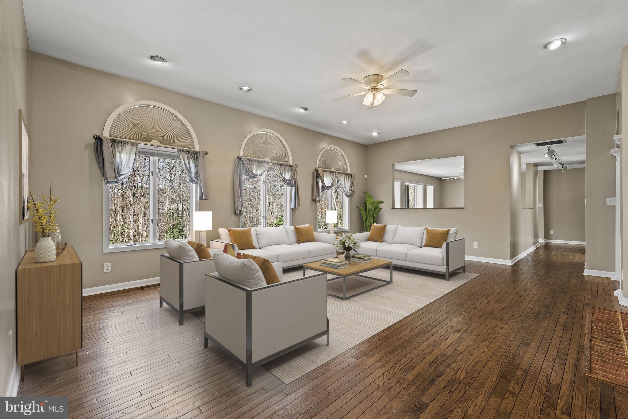 LOCUST GROVE ESTATES - Residential