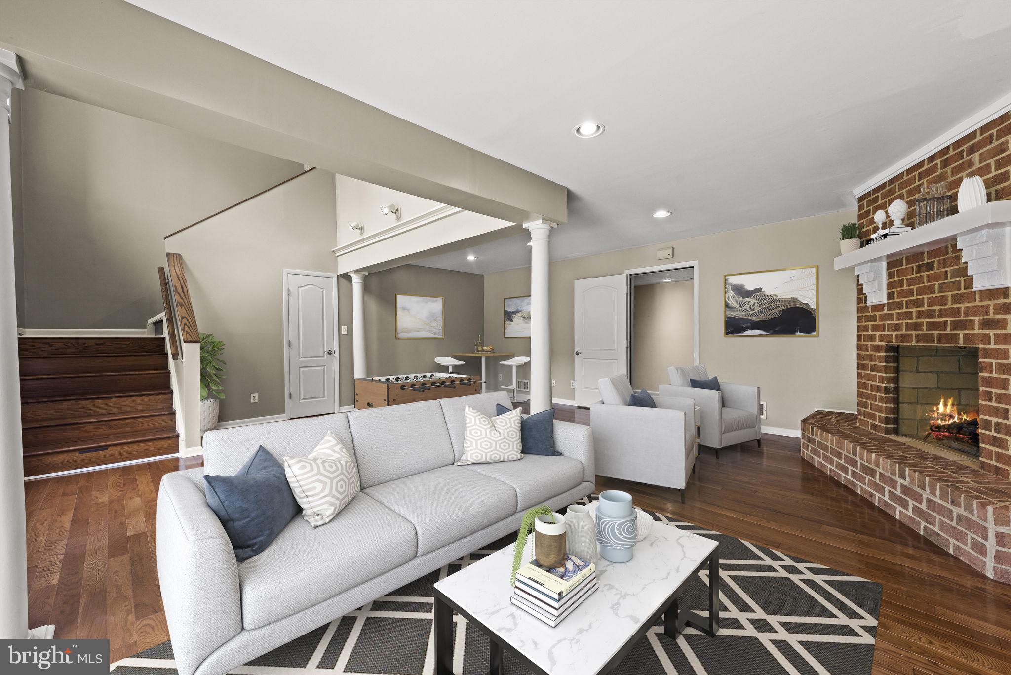 LOCUST GROVE ESTATES - Residential