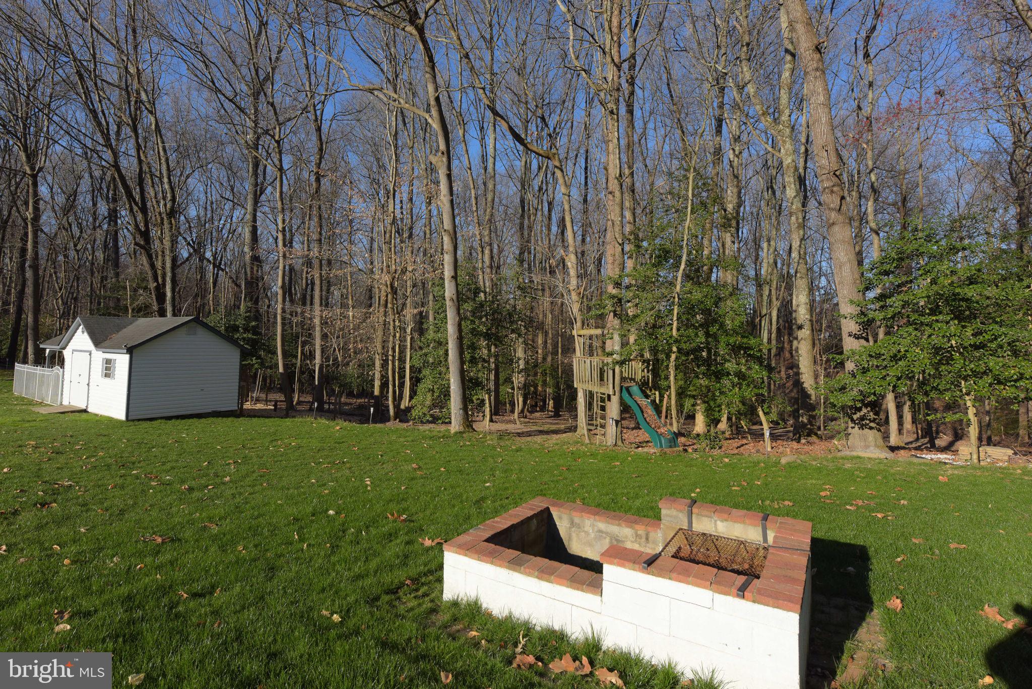 LOCUST GROVE ESTATES - Residential