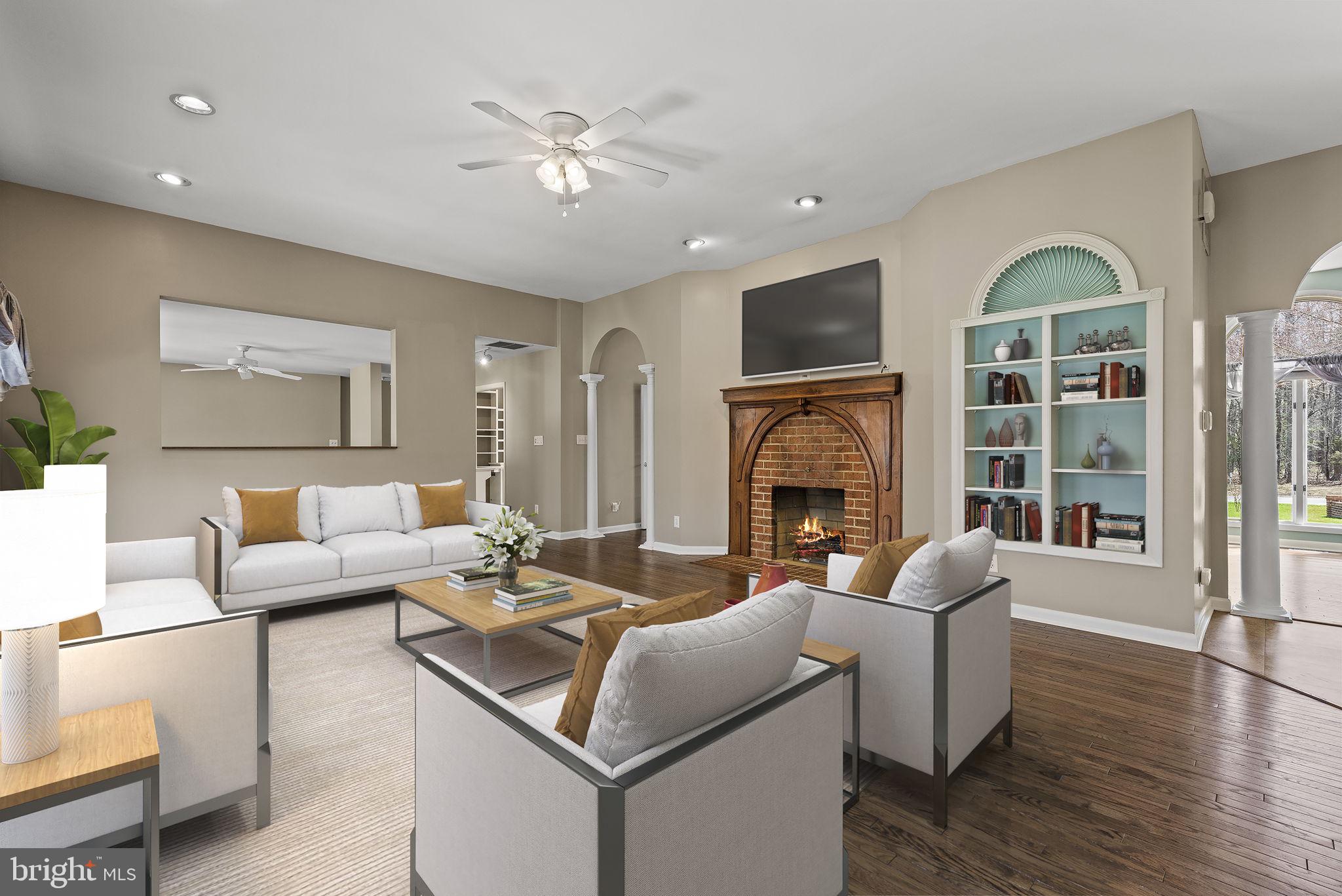 LOCUST GROVE ESTATES - Residential