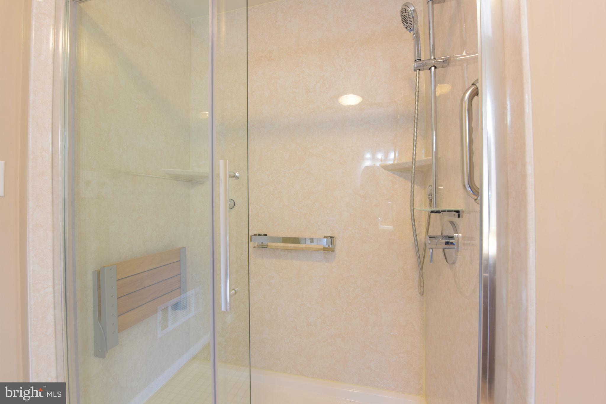 LOCUST GROVE ESTATES - Residential