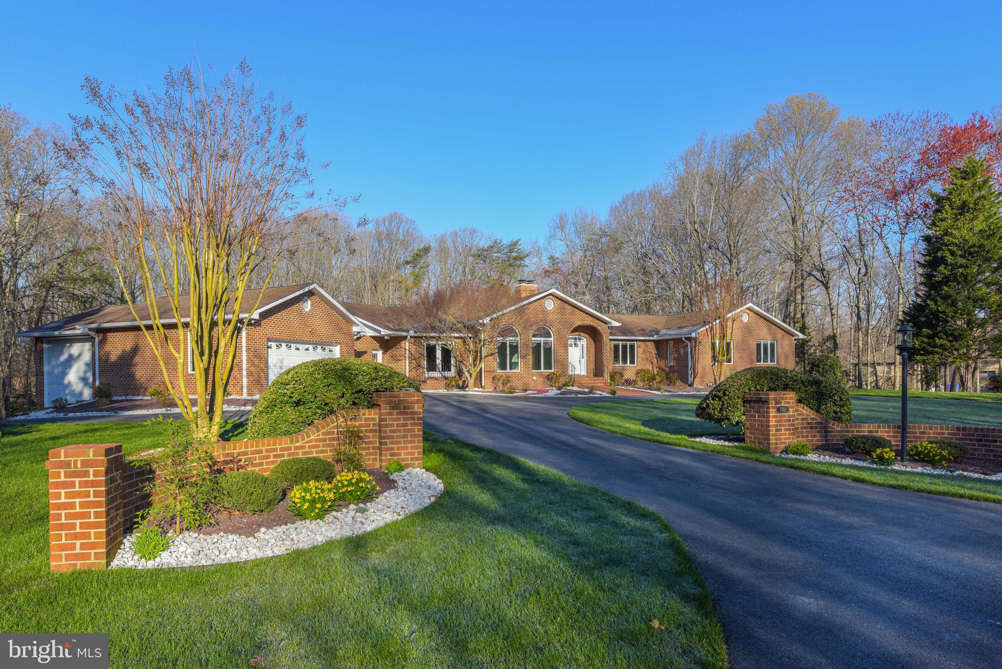 LOCUST GROVE ESTATES - Residential