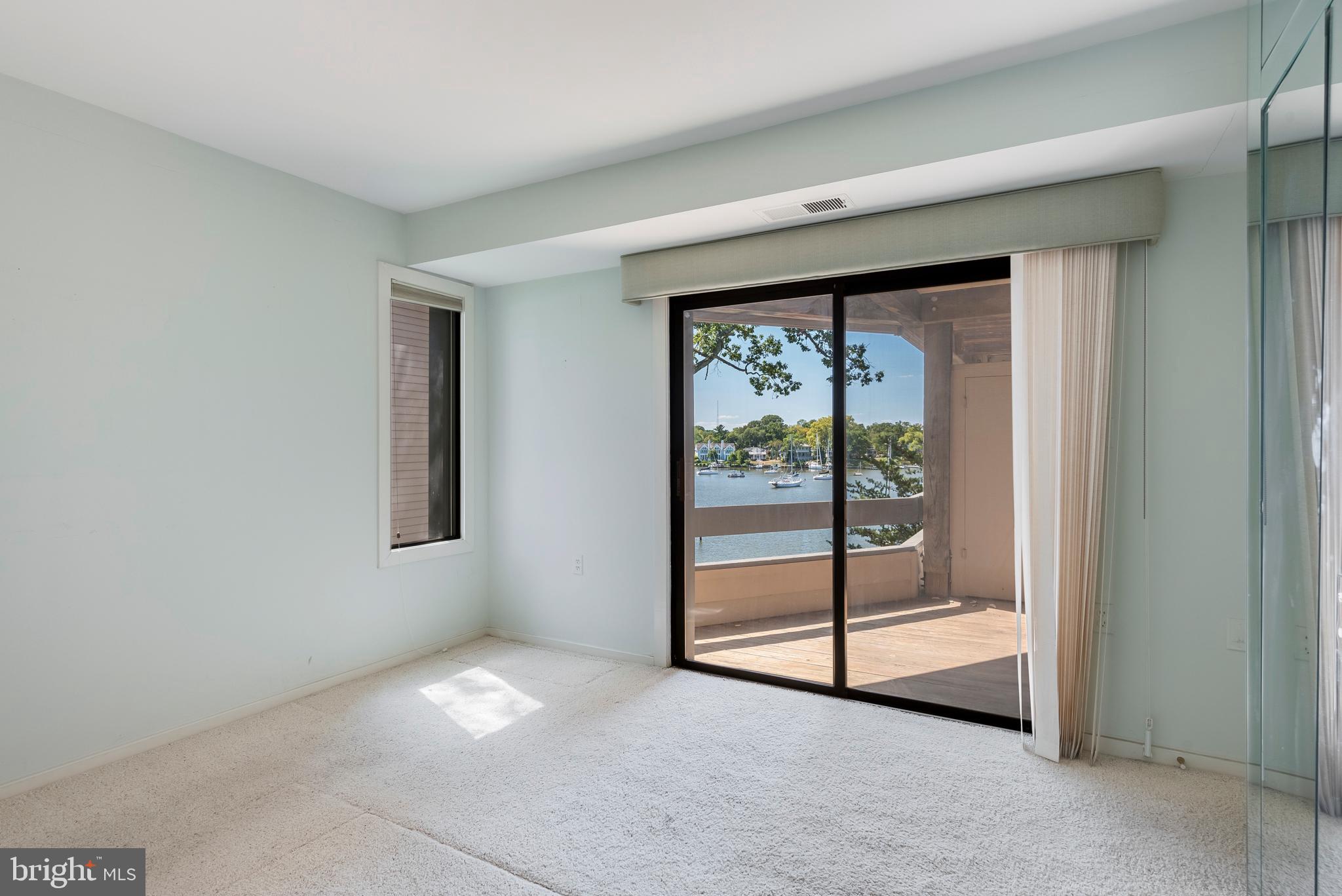 THE POINT CONDO - Residential