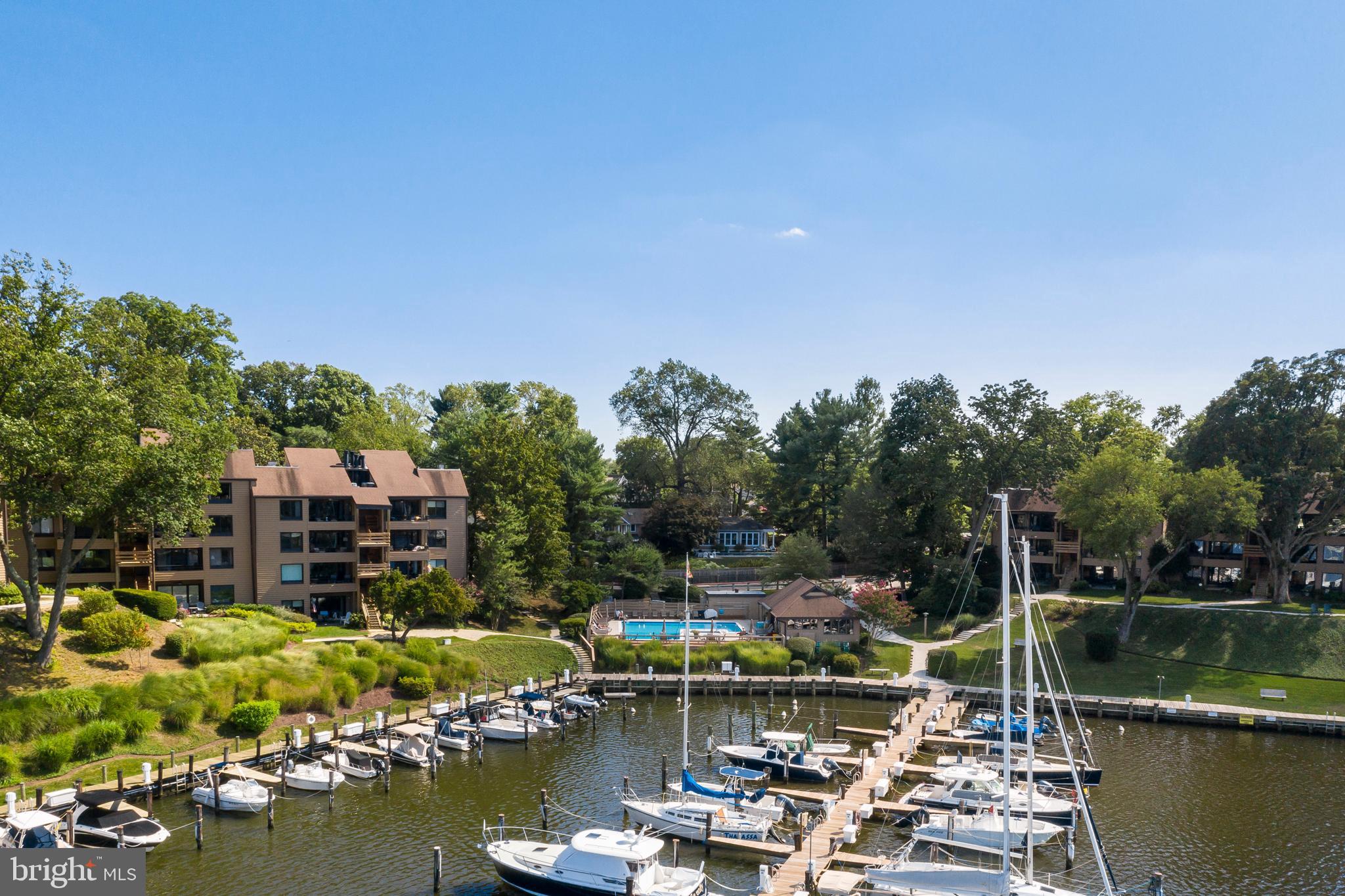 THE POINT CONDO - Residential