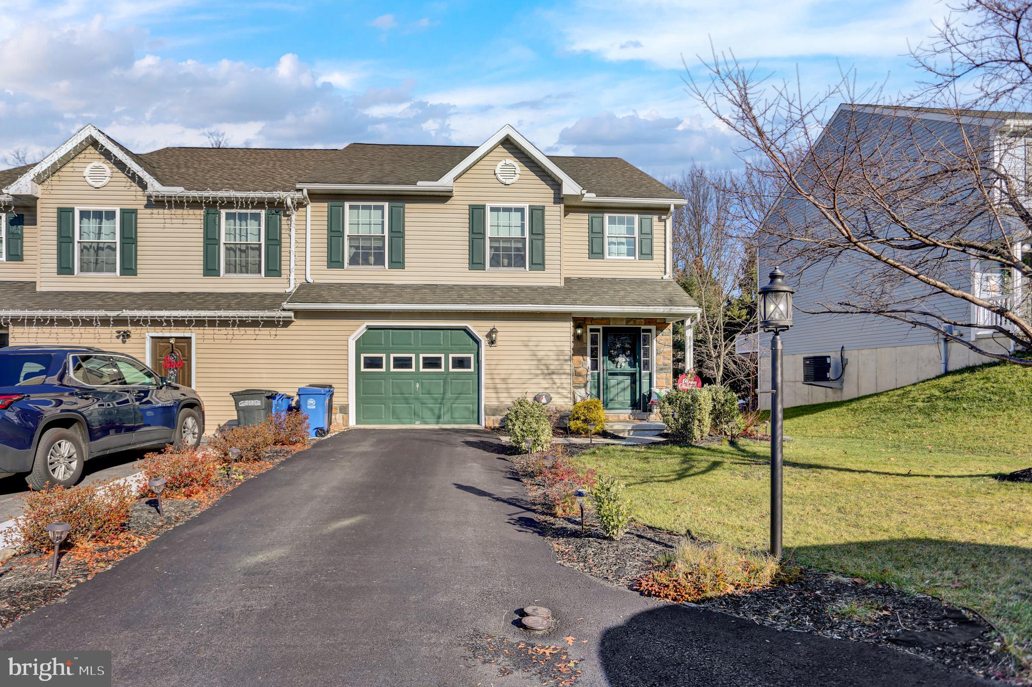 TEMPLE TERRACE - Residential