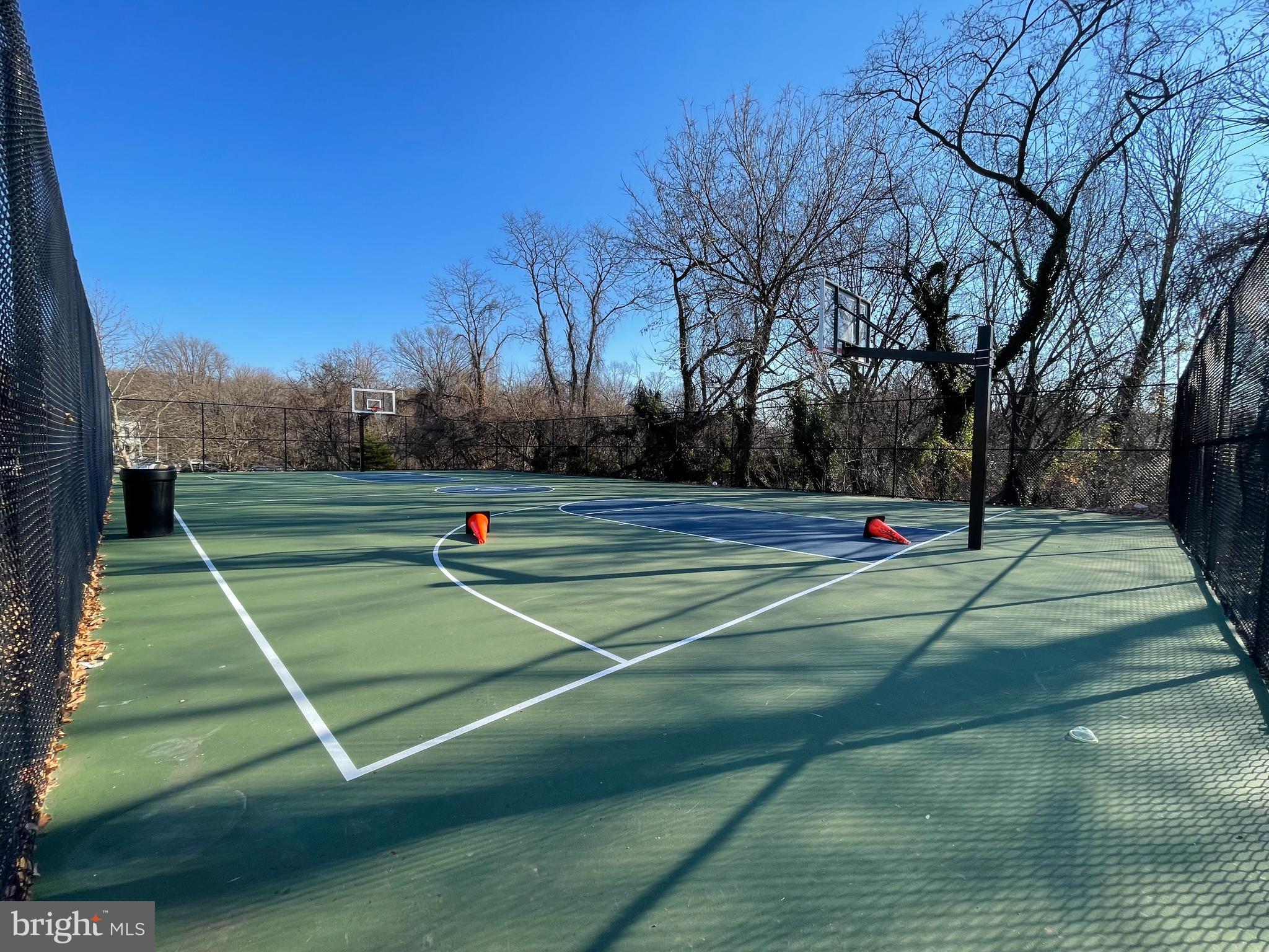 HAMPDEN HISTORIC DISTRICT - Residential