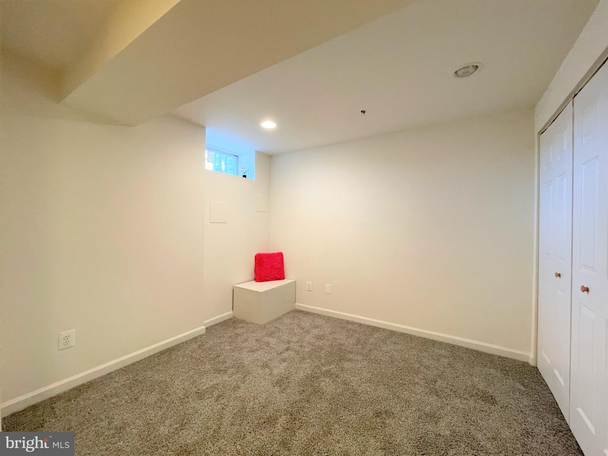 HAMPDEN HISTORIC DISTRICT - Residential