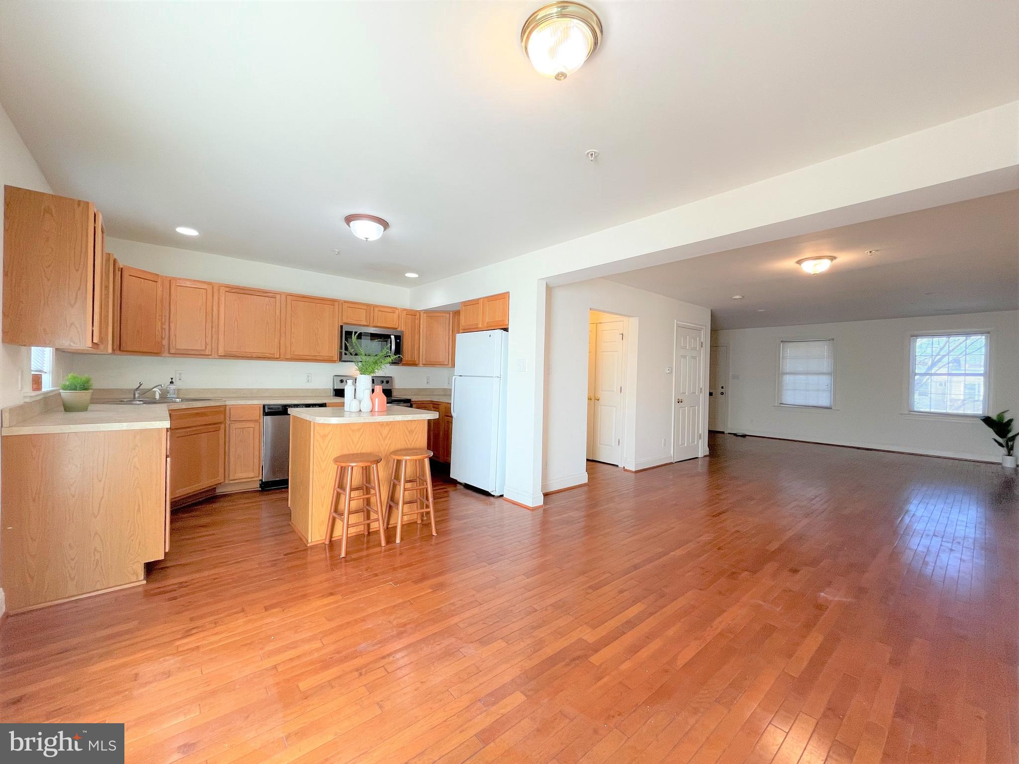 HAMPDEN HISTORIC DISTRICT - Residential