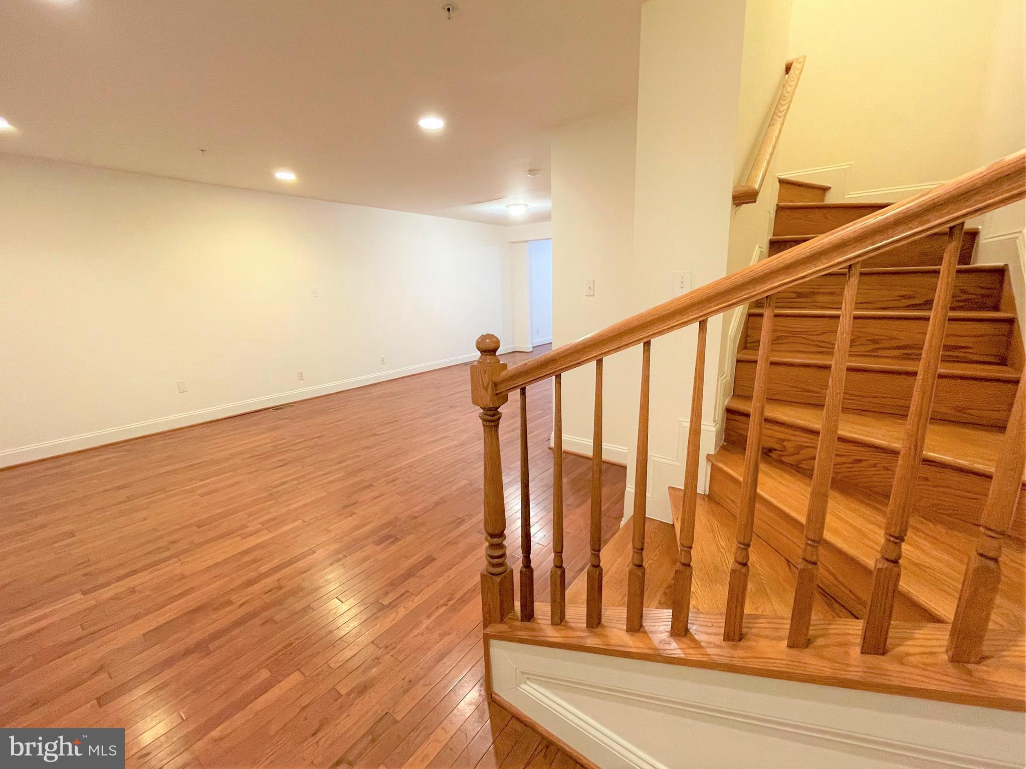 HAMPDEN HISTORIC DISTRICT - Residential