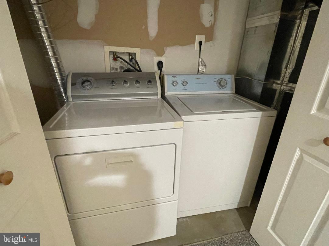 HAMPDEN HISTORIC DISTRICT - Residential