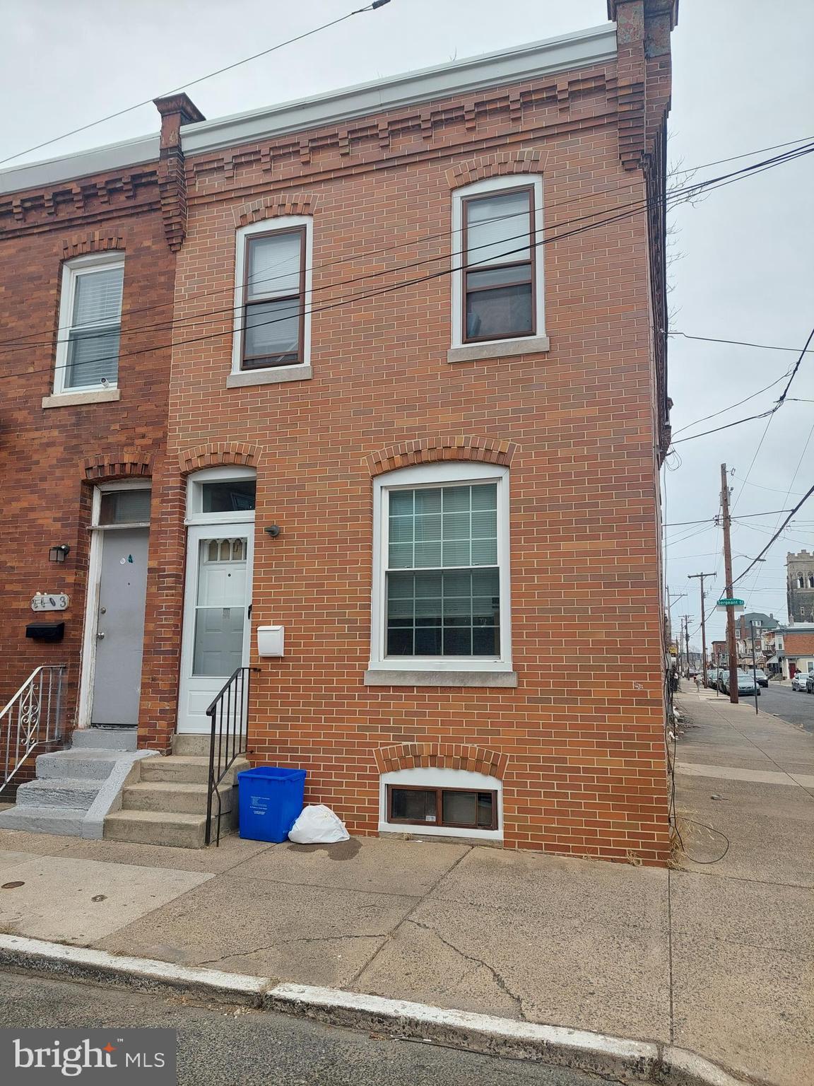 STRAWBERRY MANSION - Residential