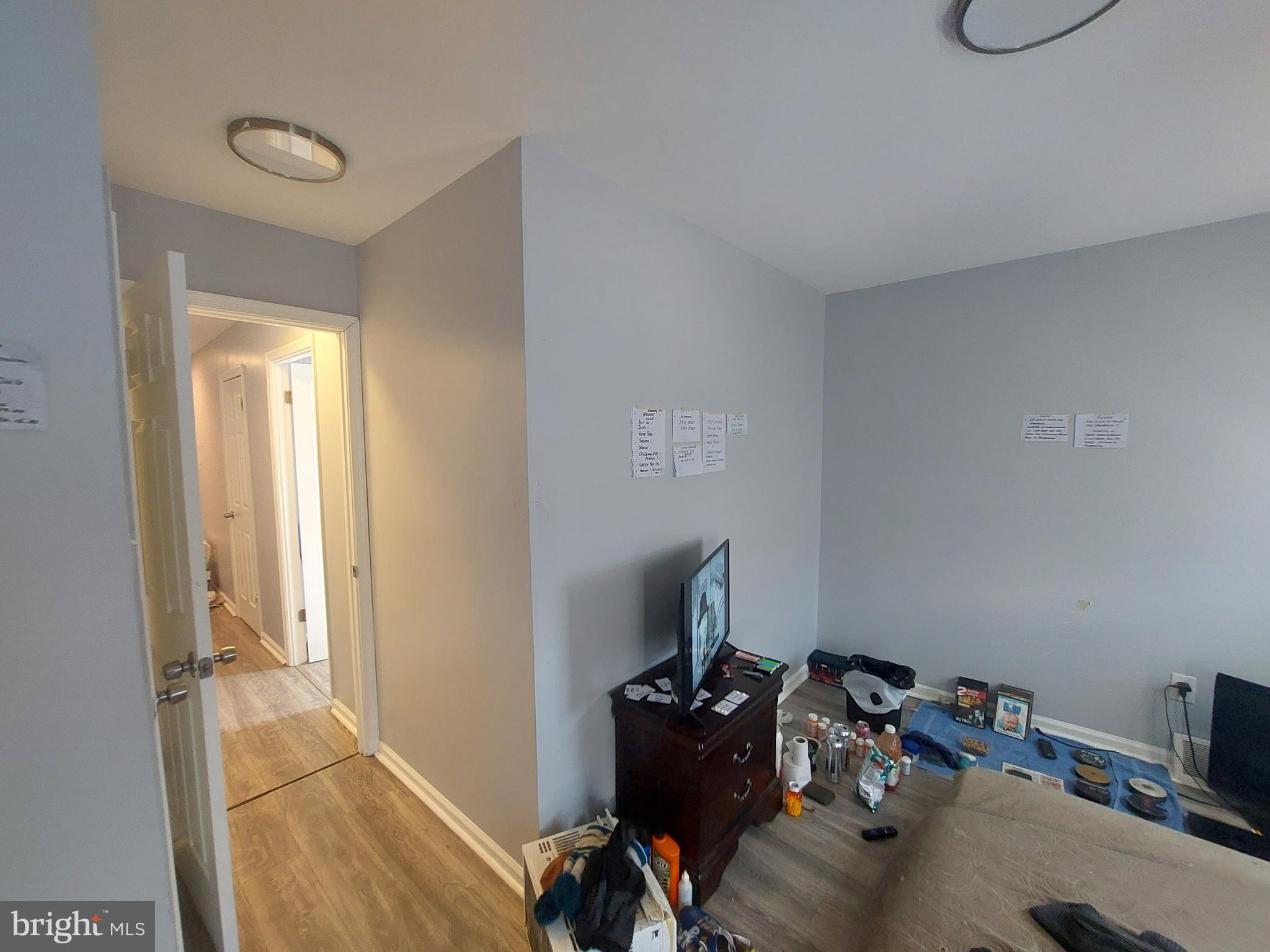 STRAWBERRY MANSION - Residential