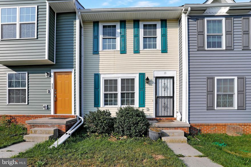 Nice and affordable 3 level townhome in good commuter location, right off Rte 9 and Rte 340 in Charles Town. Convenient to local shopping and restaurants. Home features kitchen and living area on main level. Upstairs is 2 bedrooms and full bath. Lower level has additional living space and full bath.  All new vinyl windows installed 3 years ago.