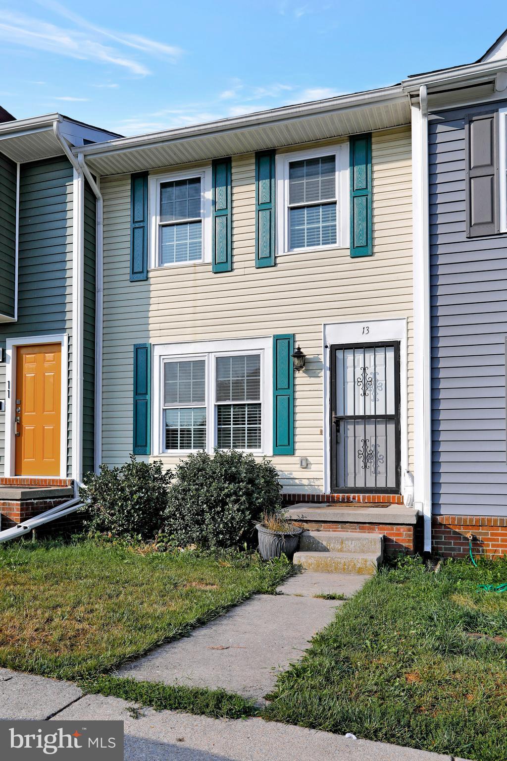 WILLOWBROOK - Residential