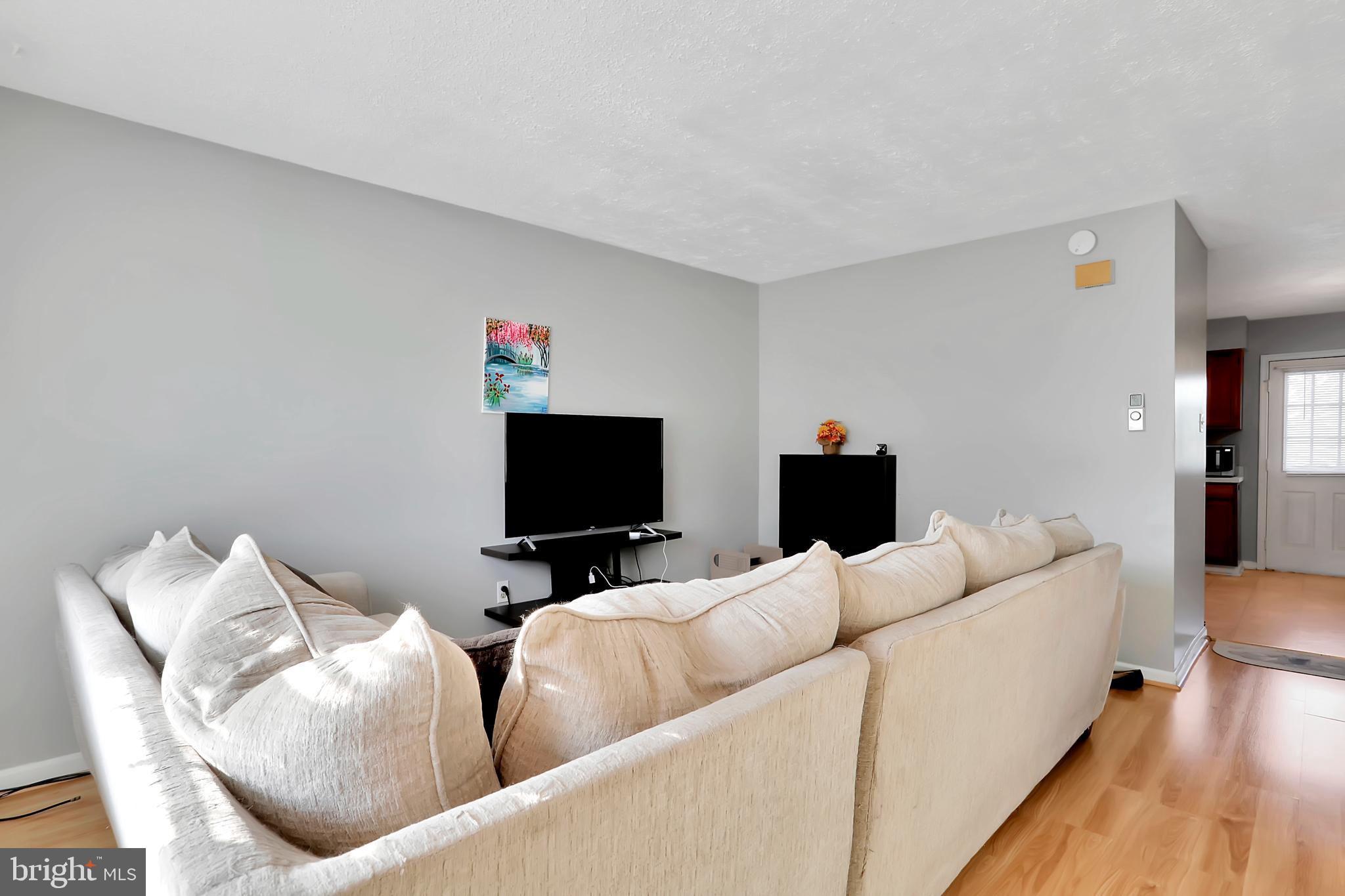 WILLOWBROOK - Residential