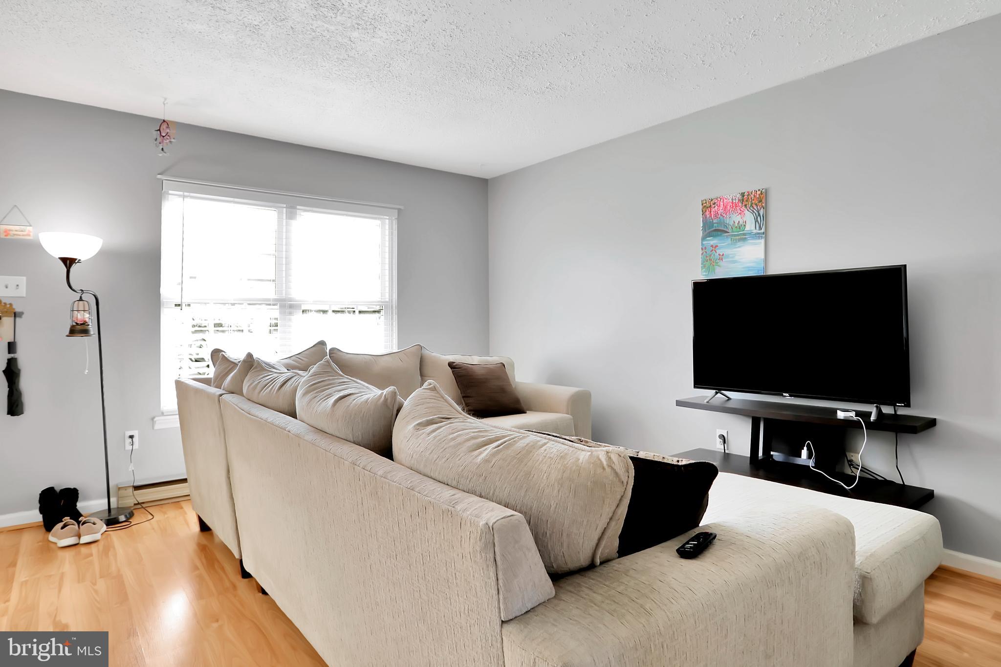 WILLOWBROOK - Residential