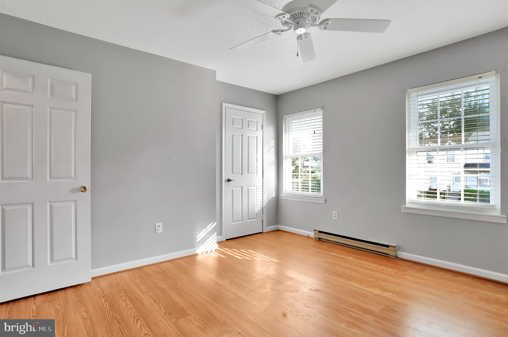 WILLOWBROOK - Residential