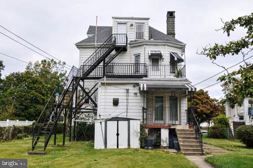 WEST FOREST PARK - Residential