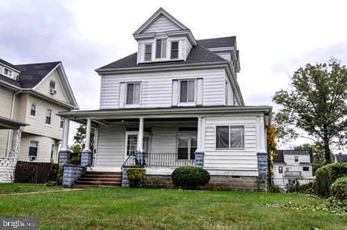 WEST FOREST PARK - Residential