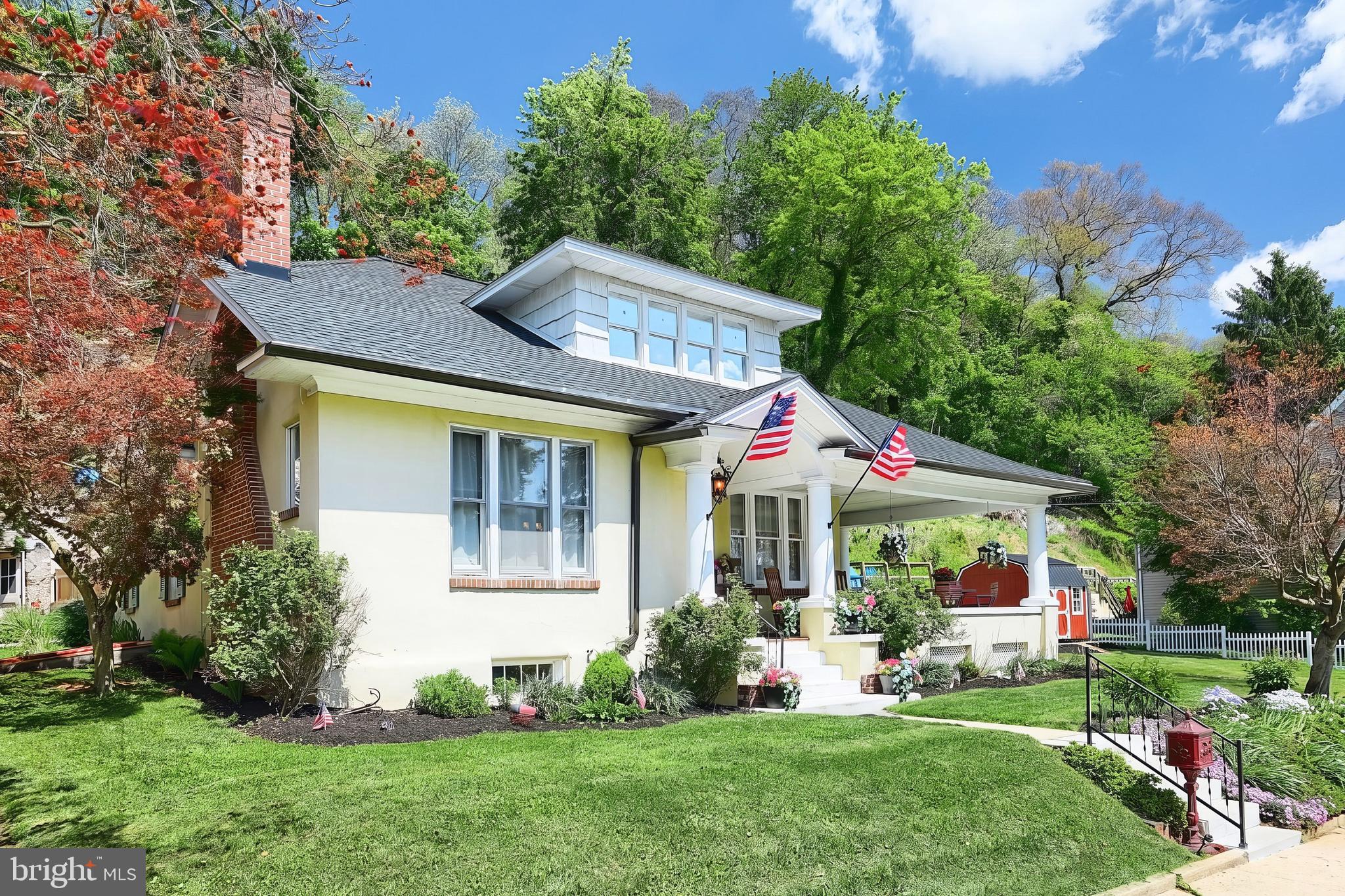 39 COTTAGE AVENUE