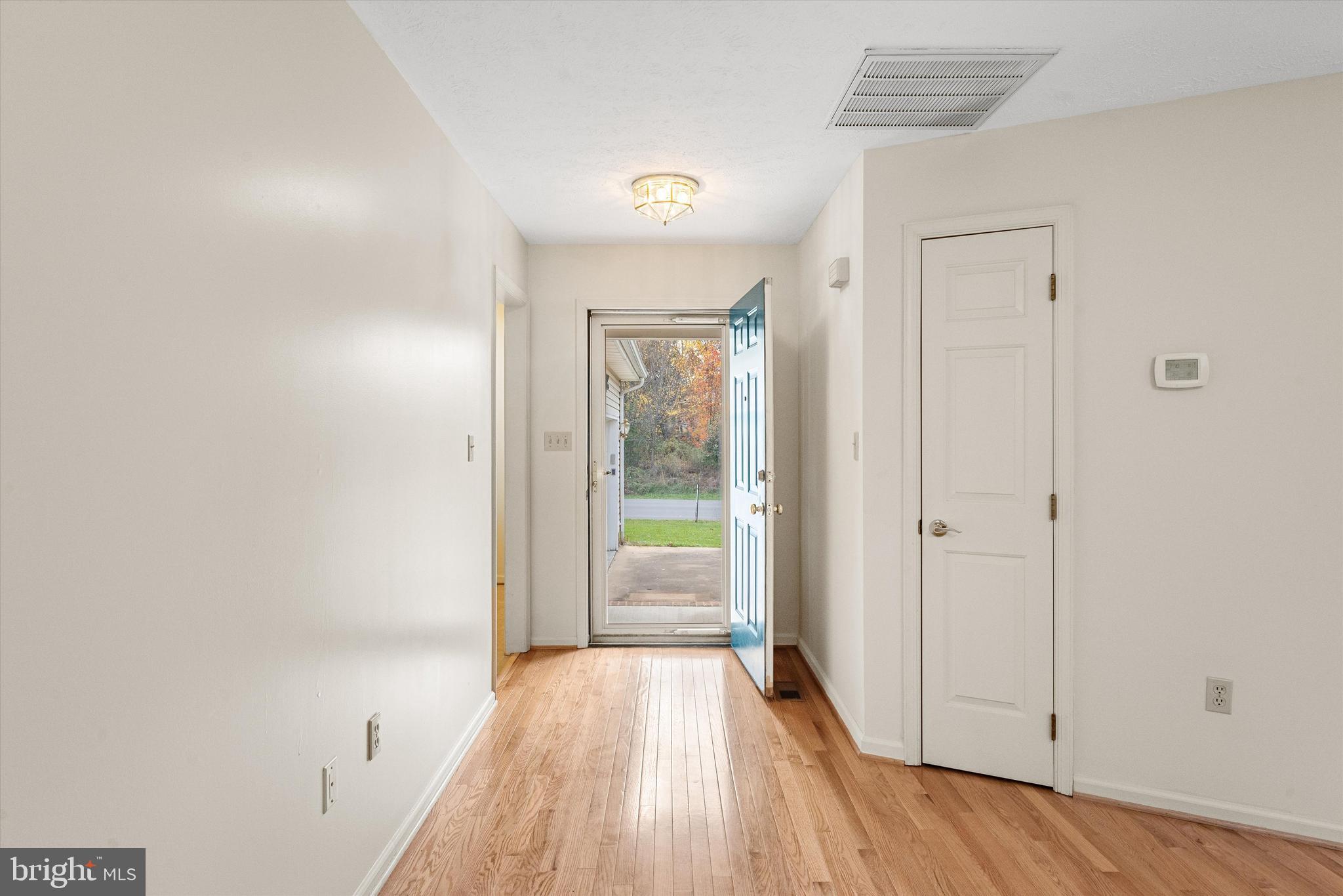 JEFFERSON VILLAGE - Residential