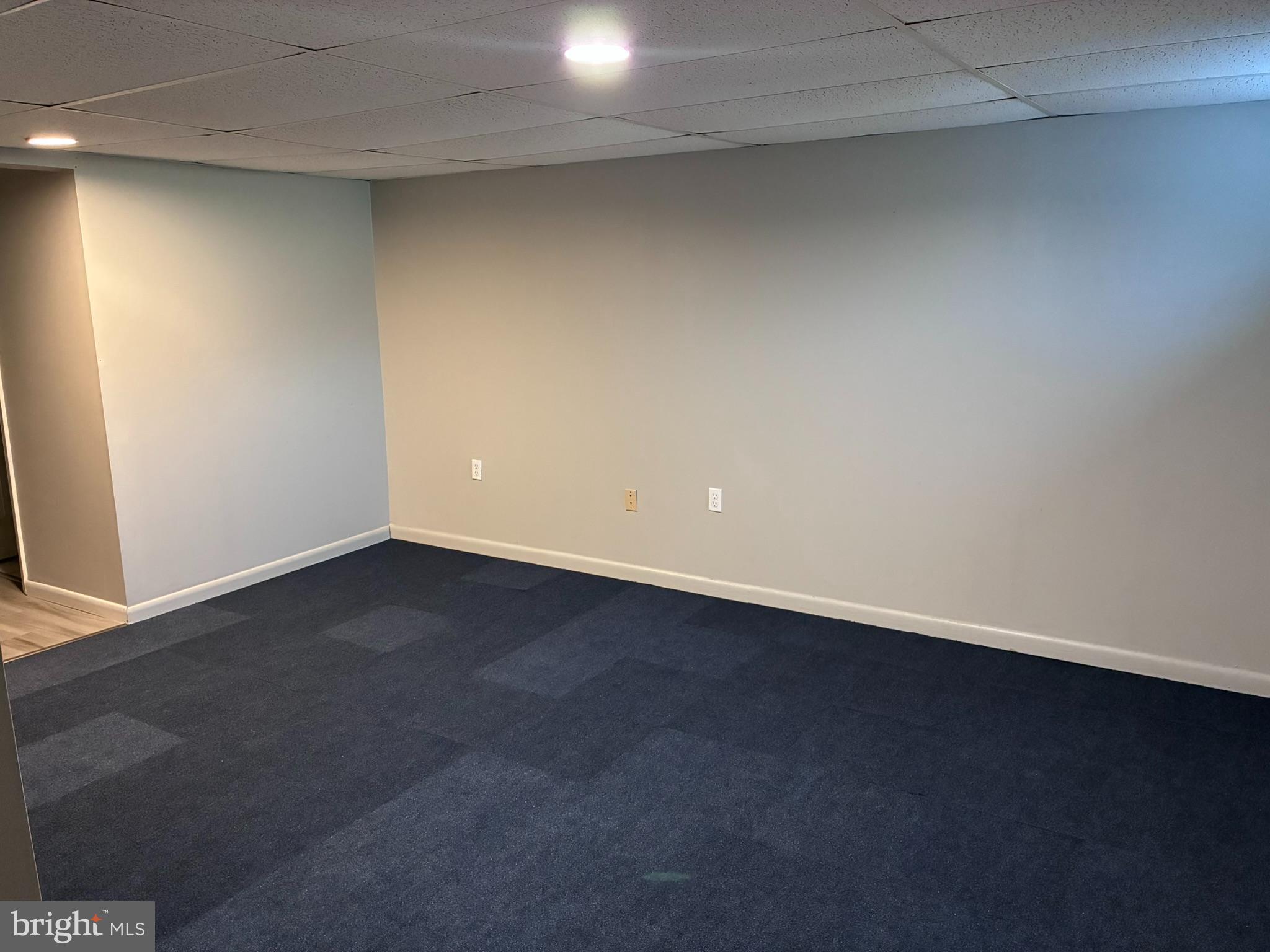 MEDFIELD - Residential