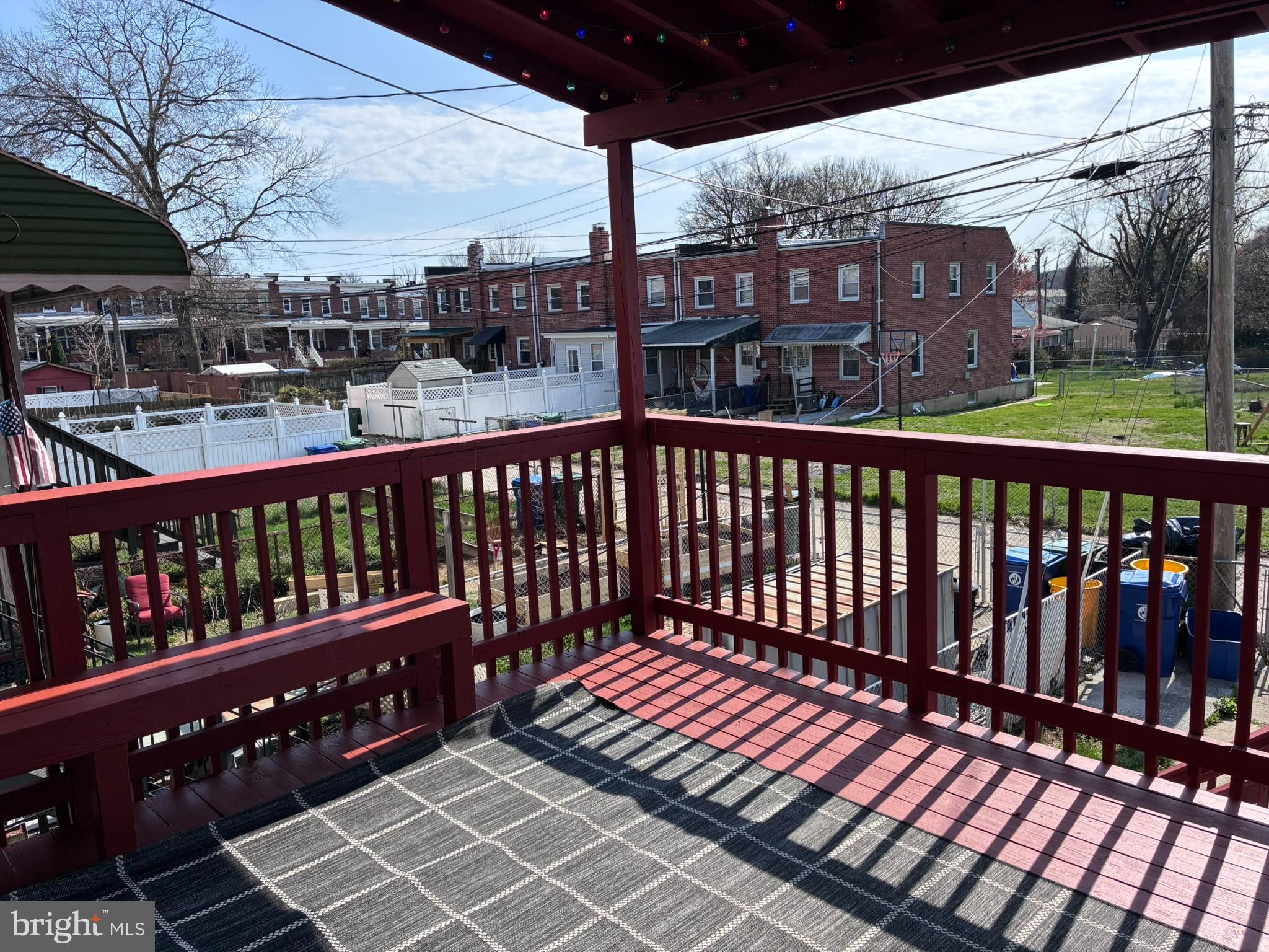 MEDFIELD - Residential