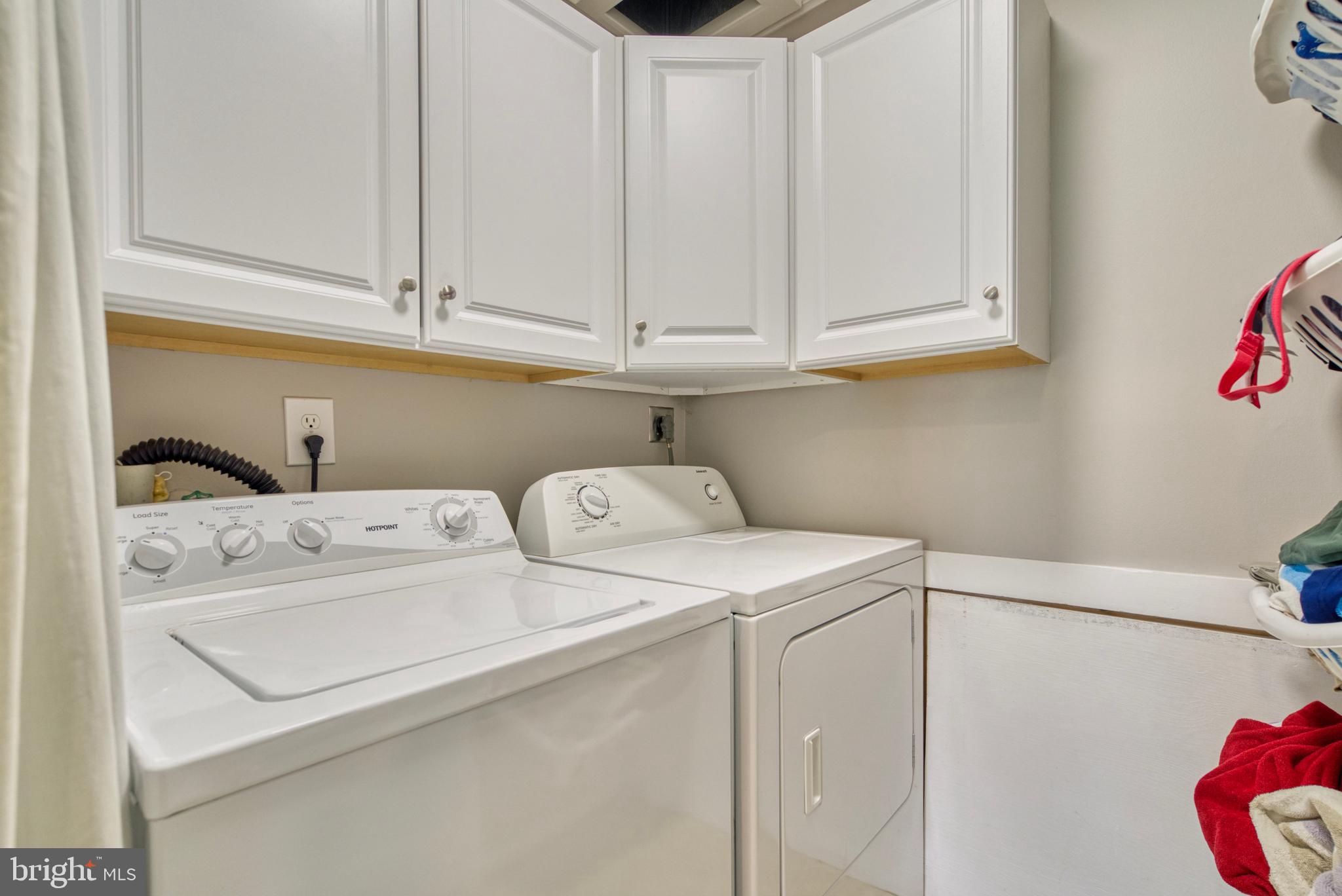 CLARKES LANDING - Residential Lease