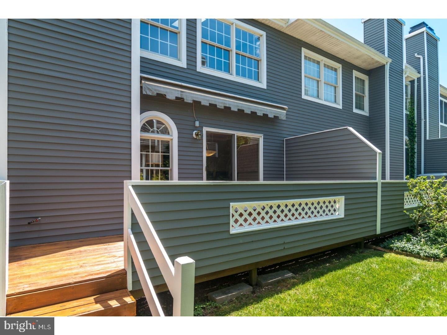 FIELDSTONE - Residential