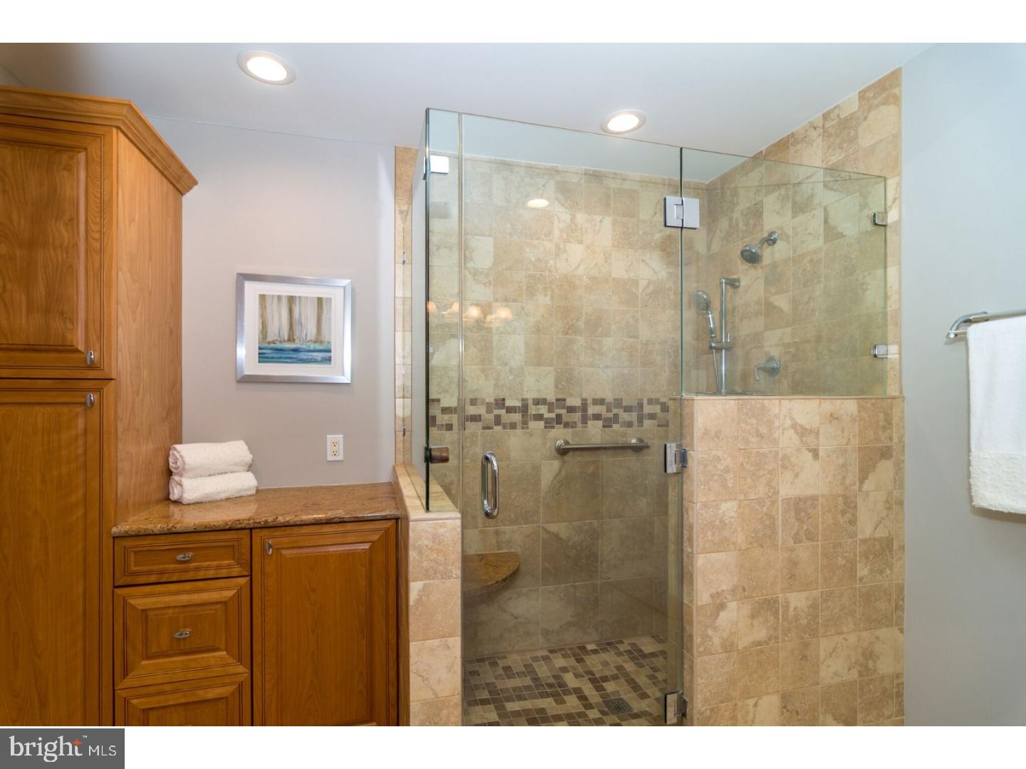 FIELDSTONE - Residential