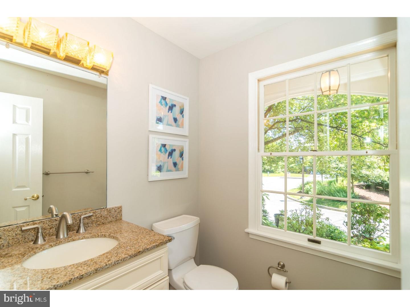 FIELDSTONE - Residential