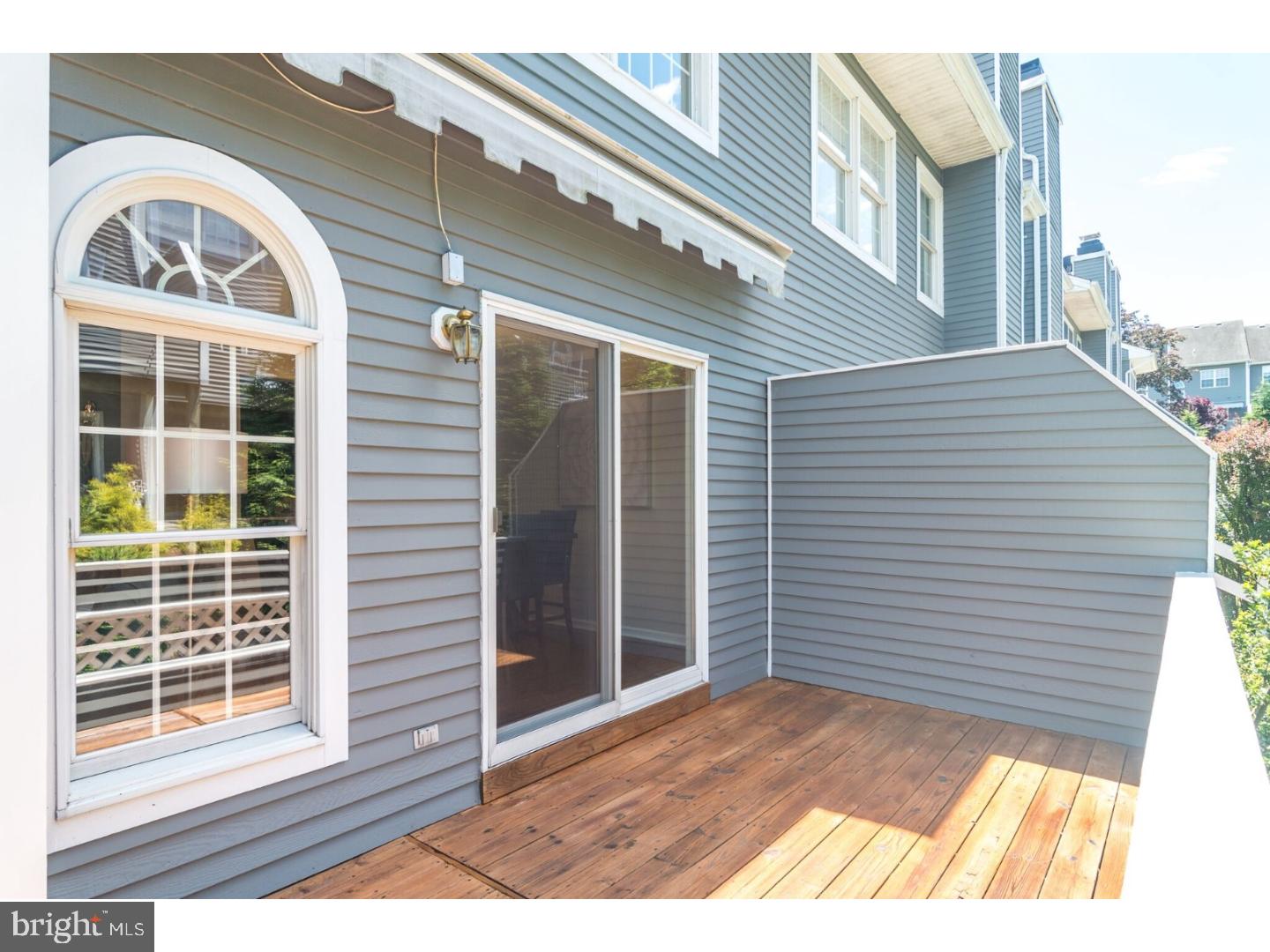 FIELDSTONE - Residential