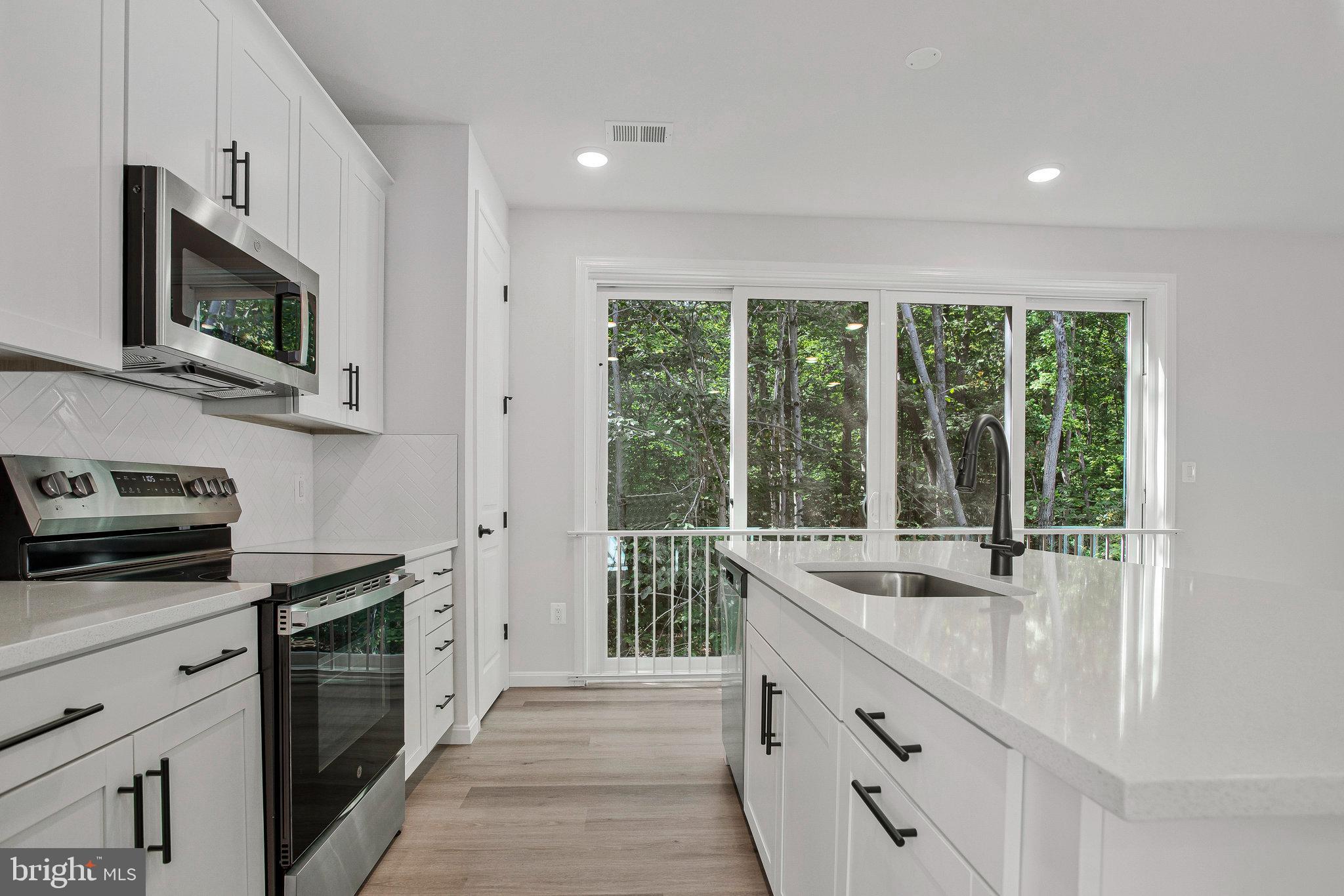 NORTHWOODS - Residential