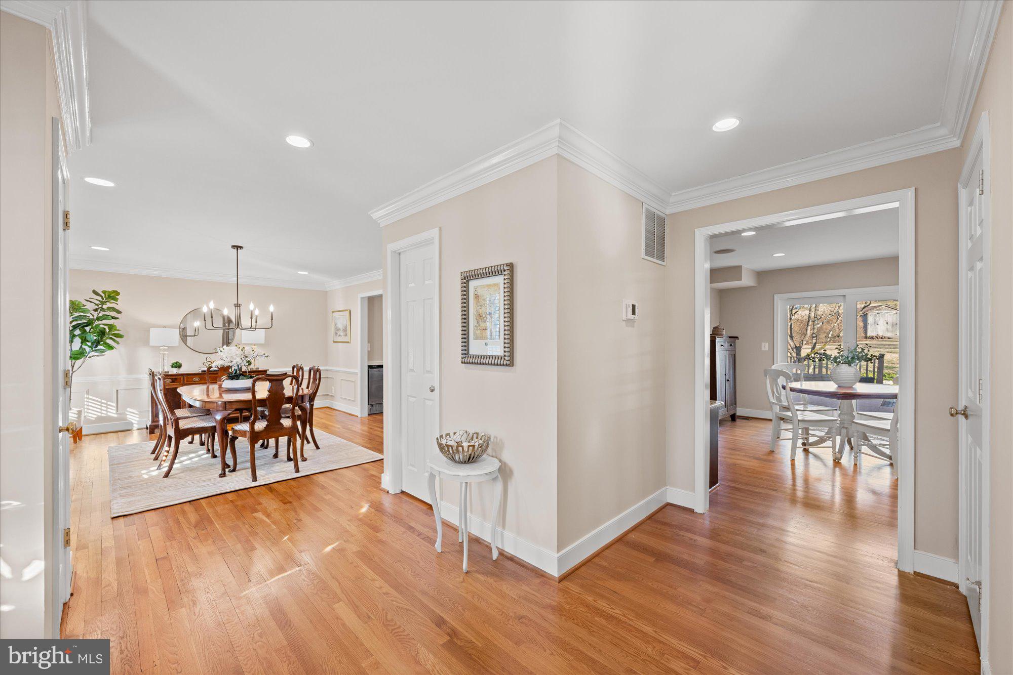 GLEN HILLS - Residential