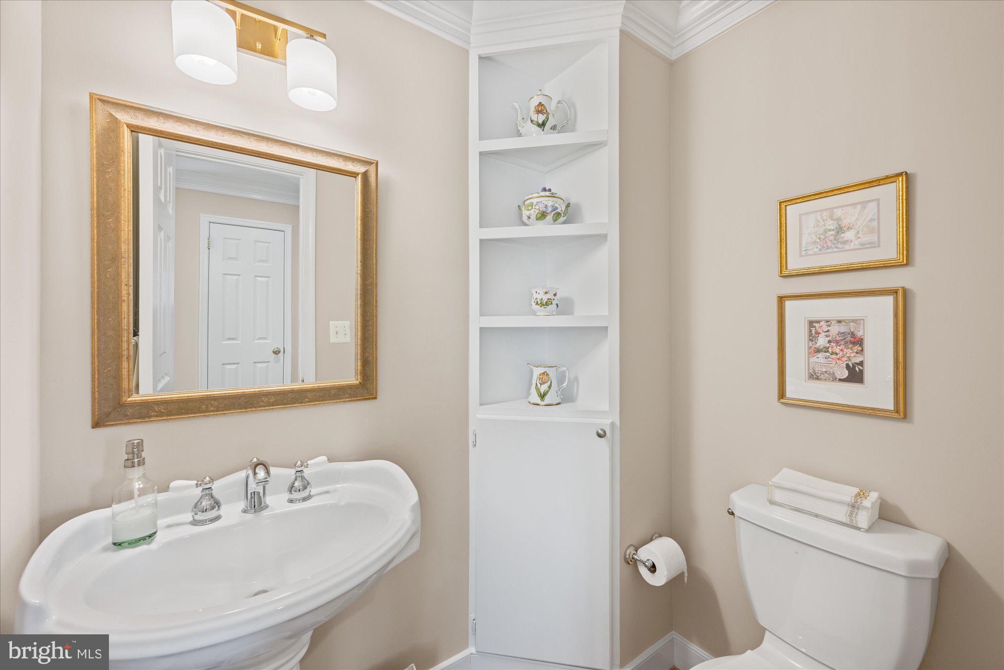 GLEN HILLS - Residential