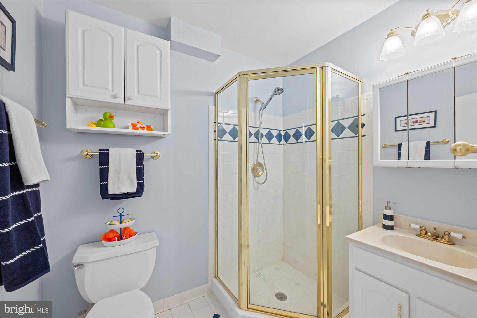 GLEN HILLS - Residential