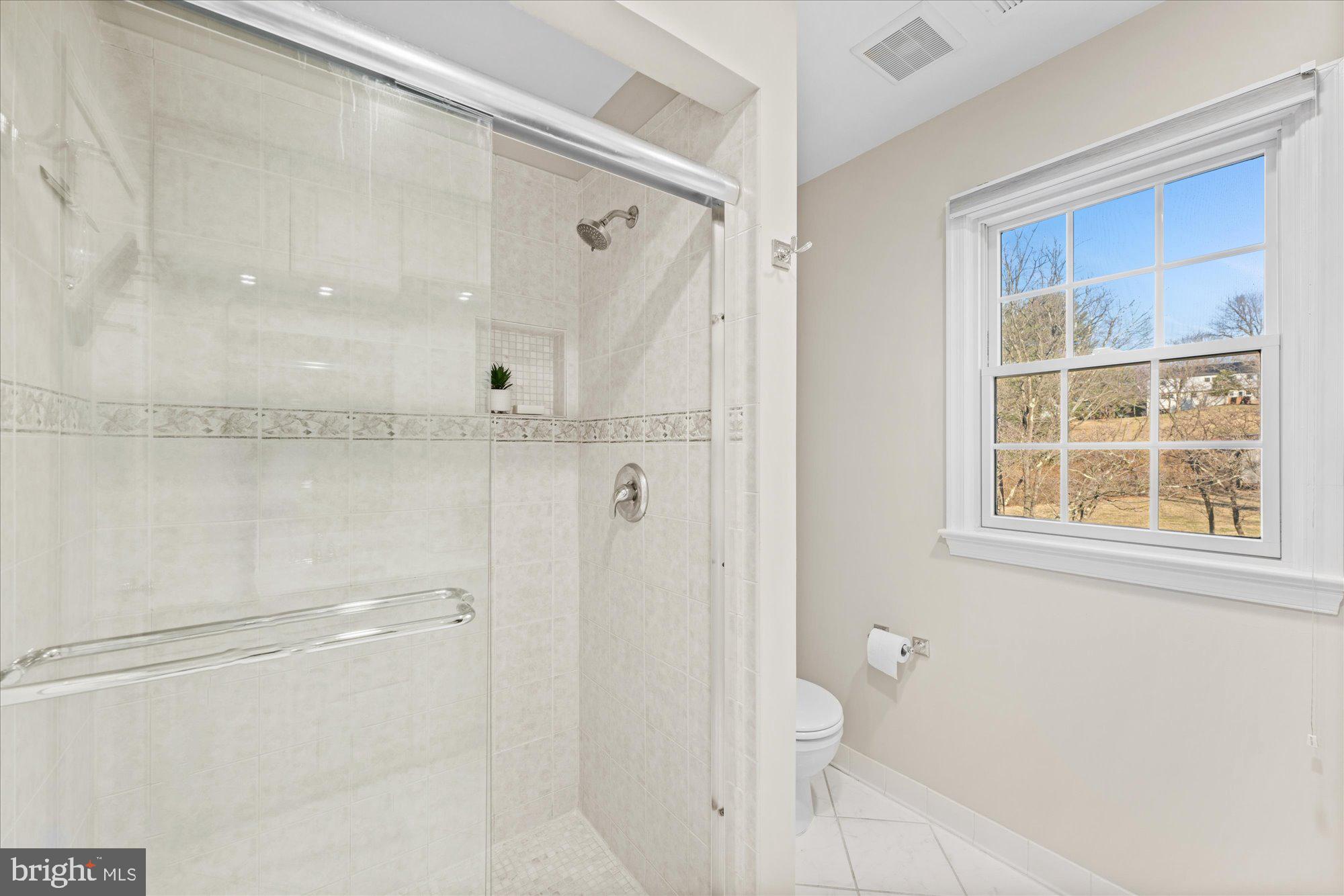 GLEN HILLS - Residential