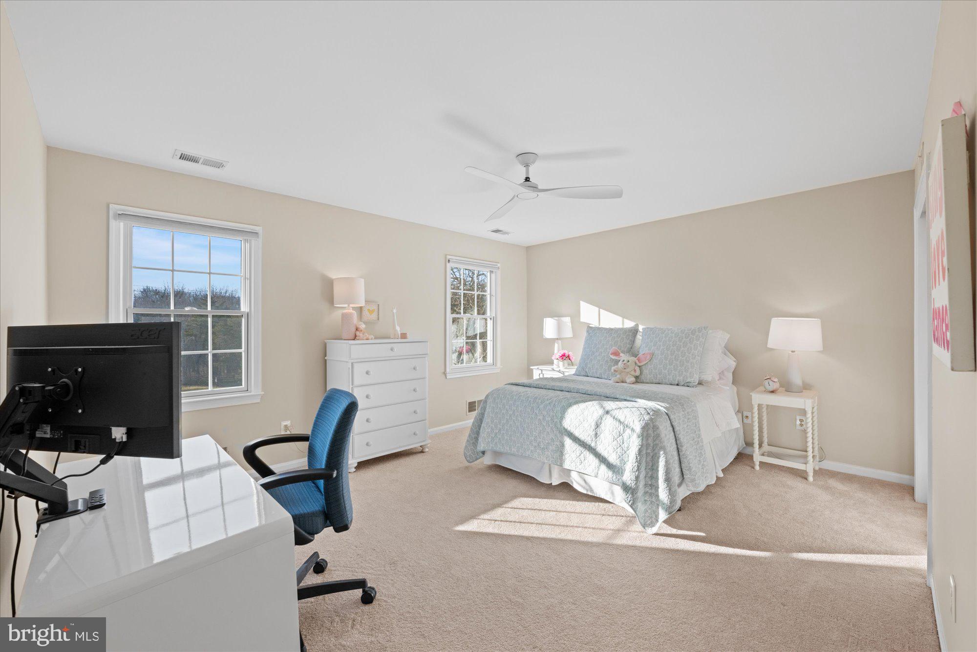 GLEN HILLS - Residential