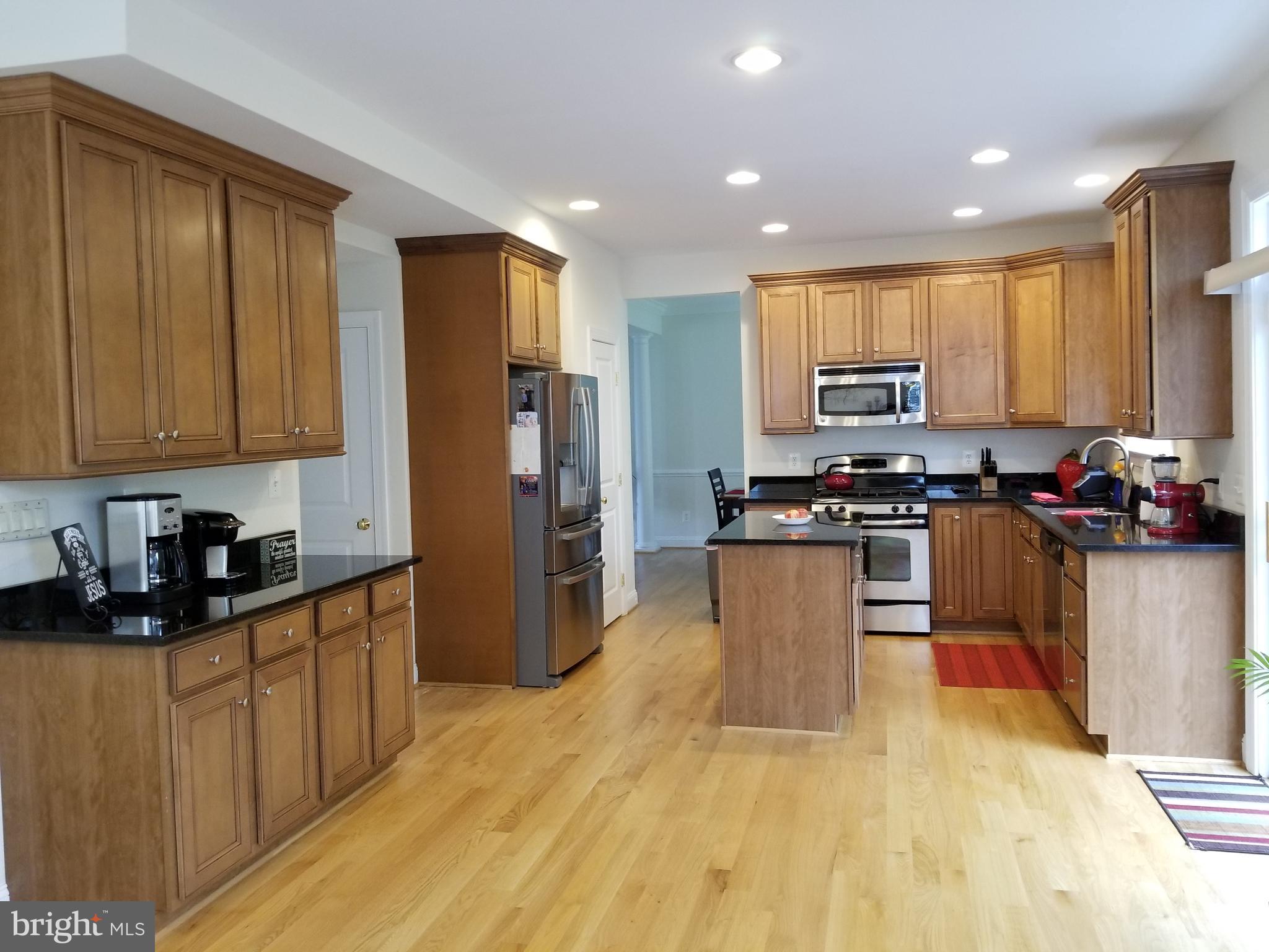 SHADY BROOK - Residential