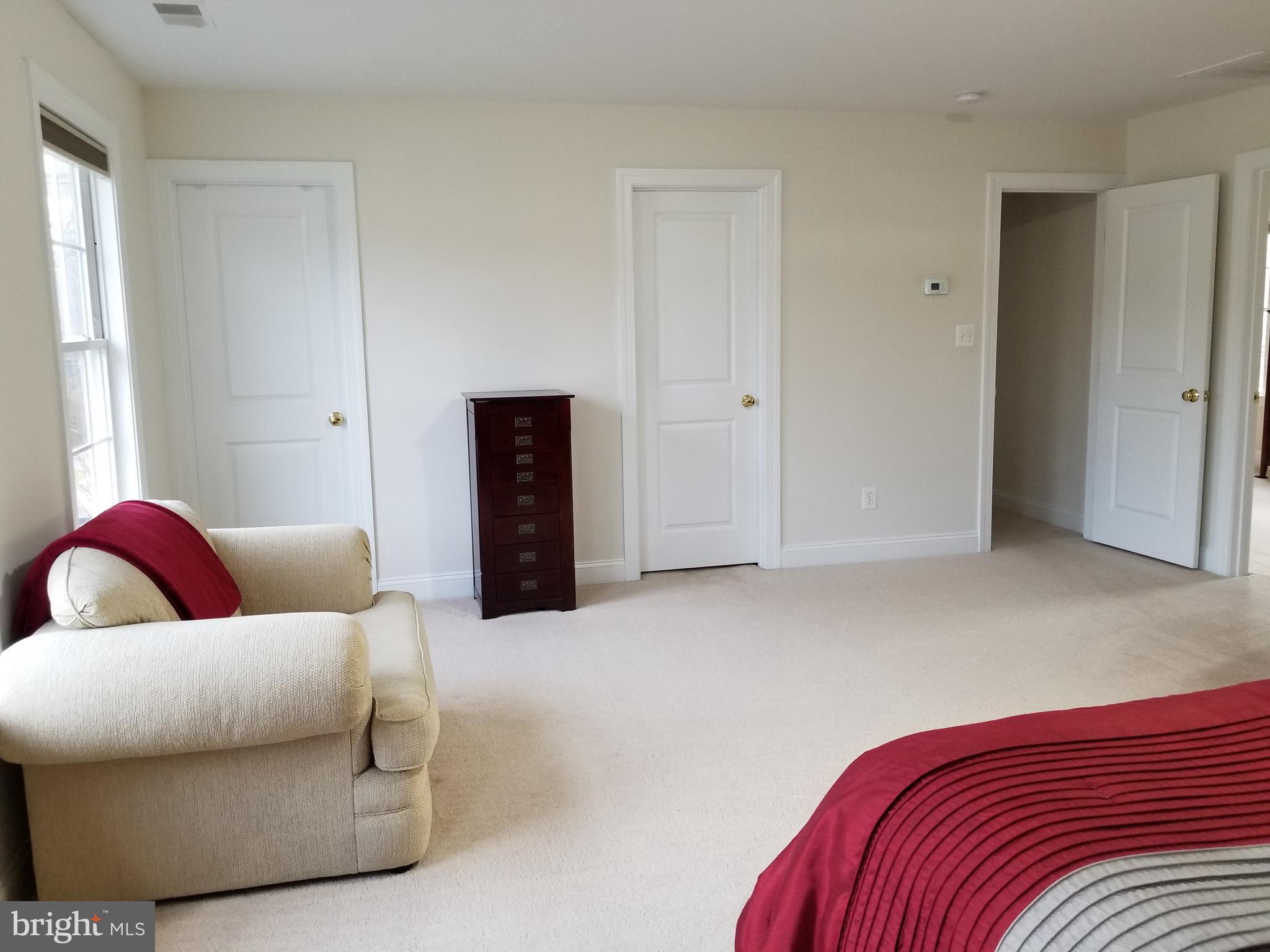 SHADY BROOK - Residential