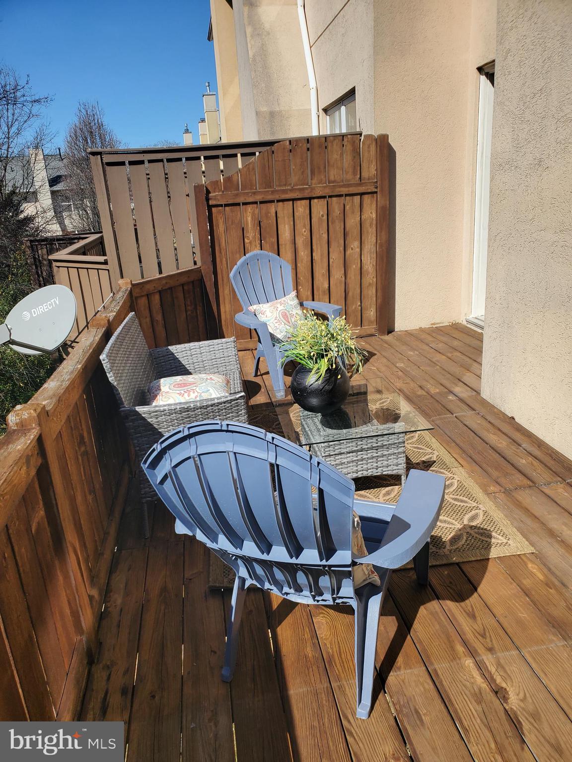 VILLAGES OF HOMELAND - Residential Lease