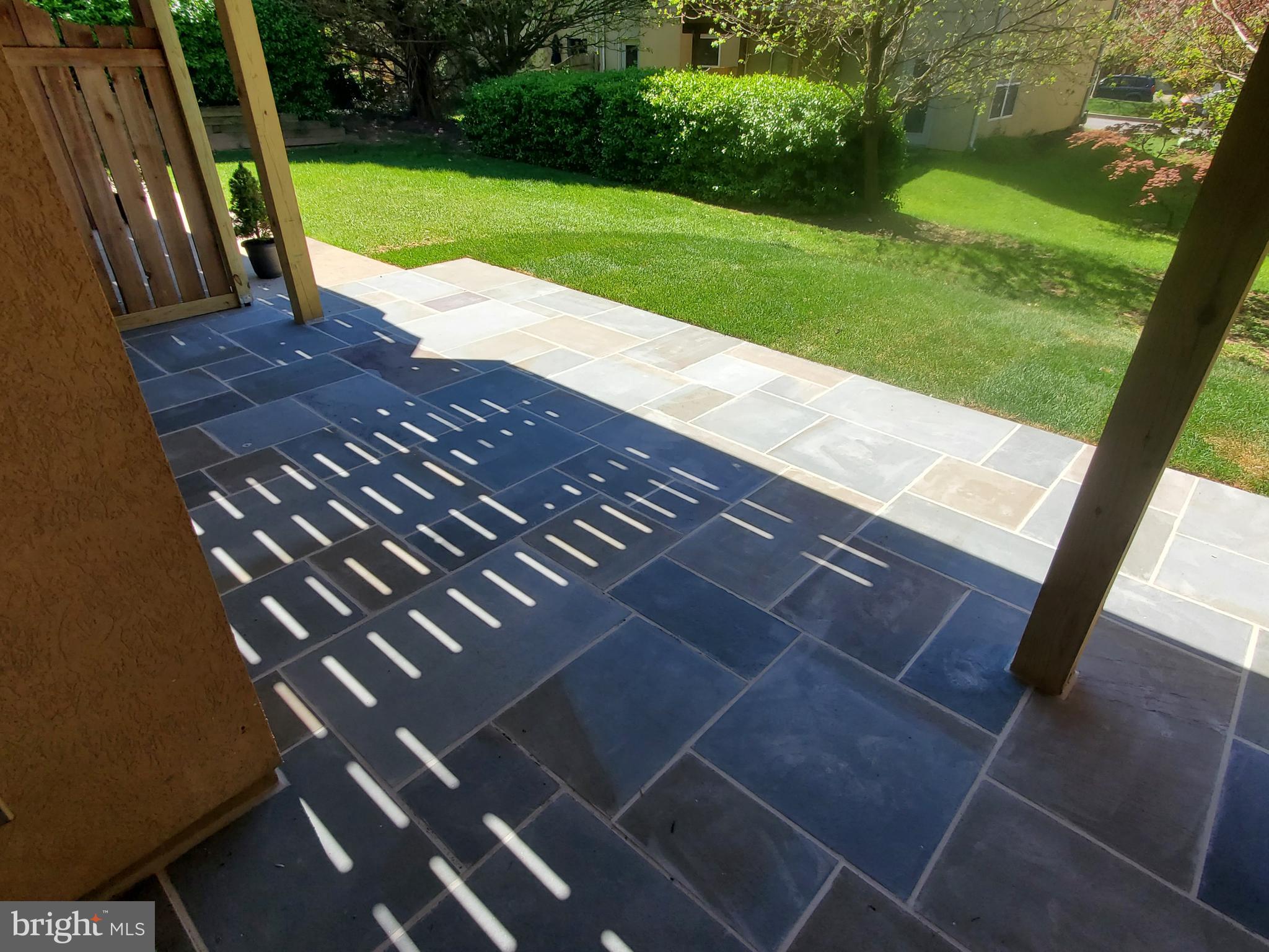 VILLAGES OF HOMELAND - Residential Lease