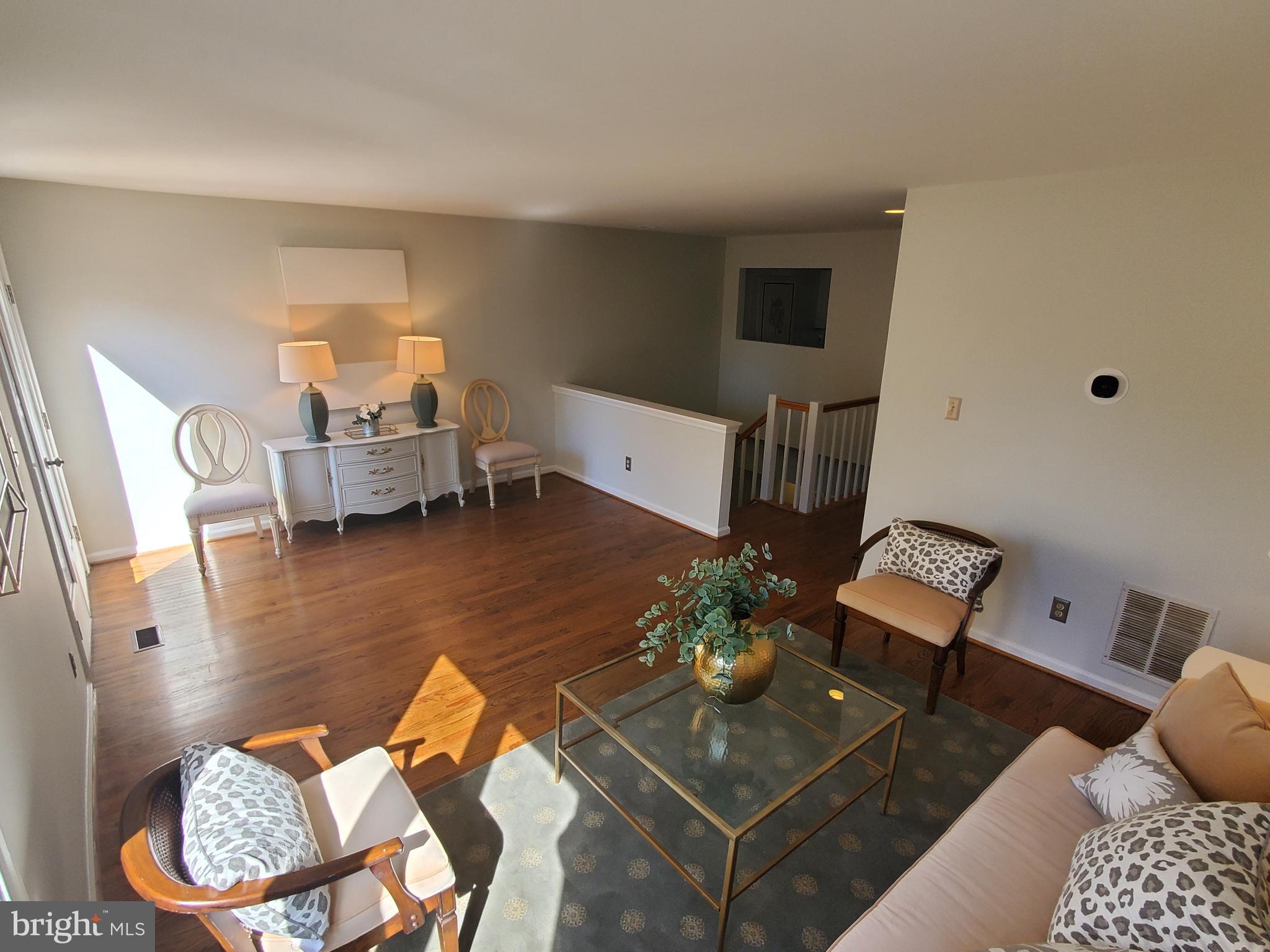 VILLAGES OF HOMELAND - Residential Lease