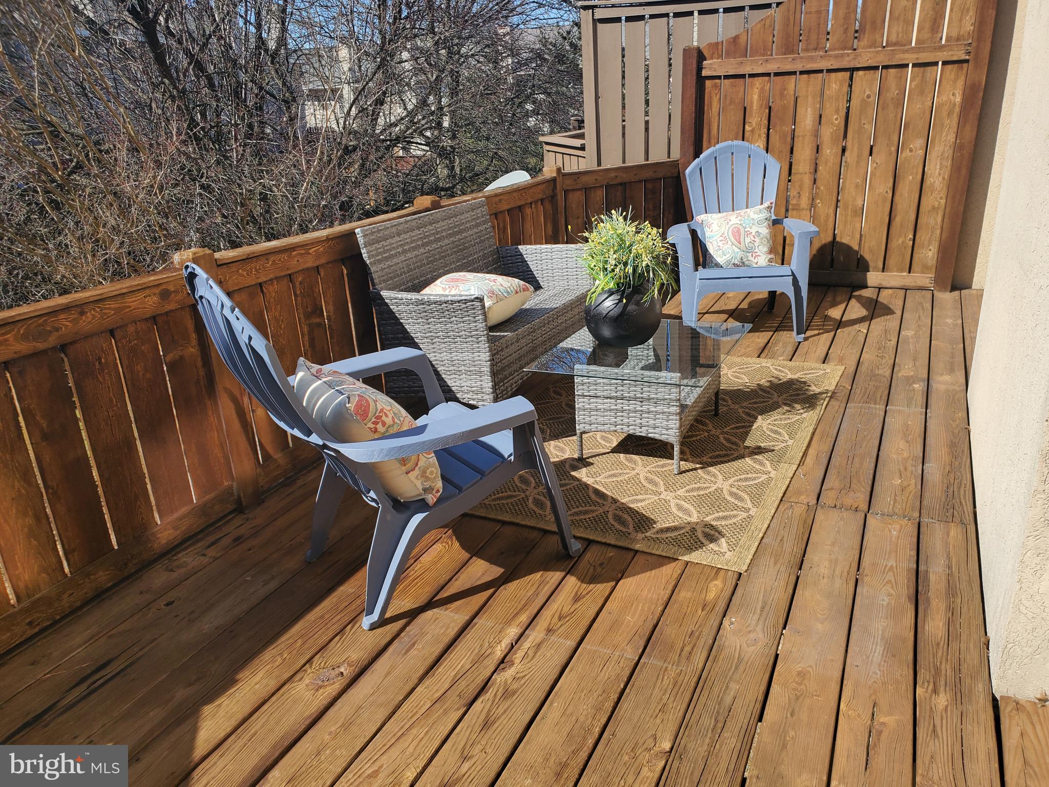 VILLAGES OF HOMELAND - Residential Lease