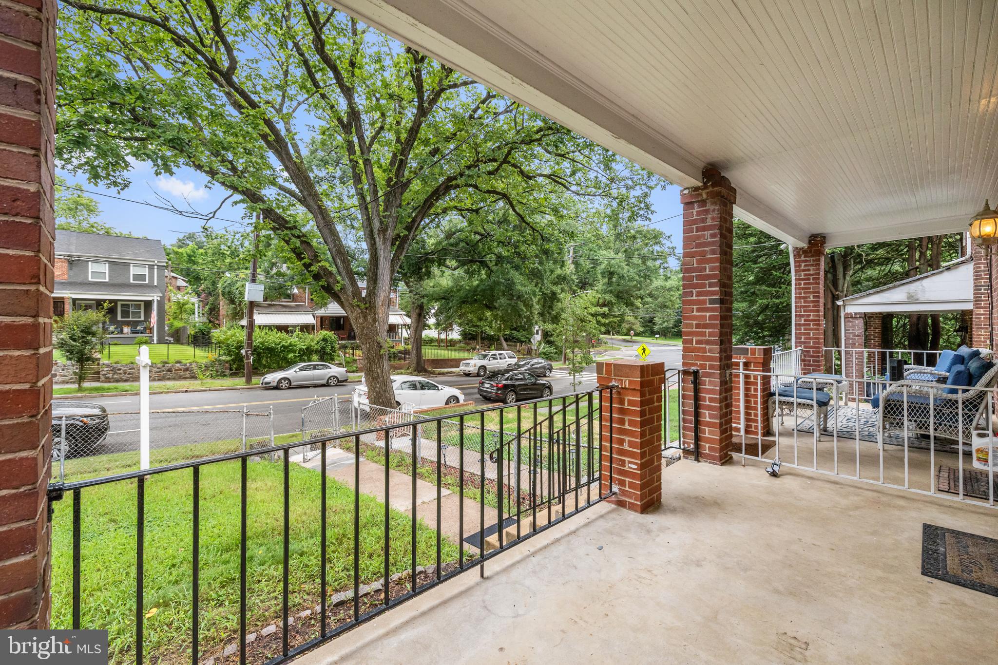 1119 BRANCH AVENUE SE